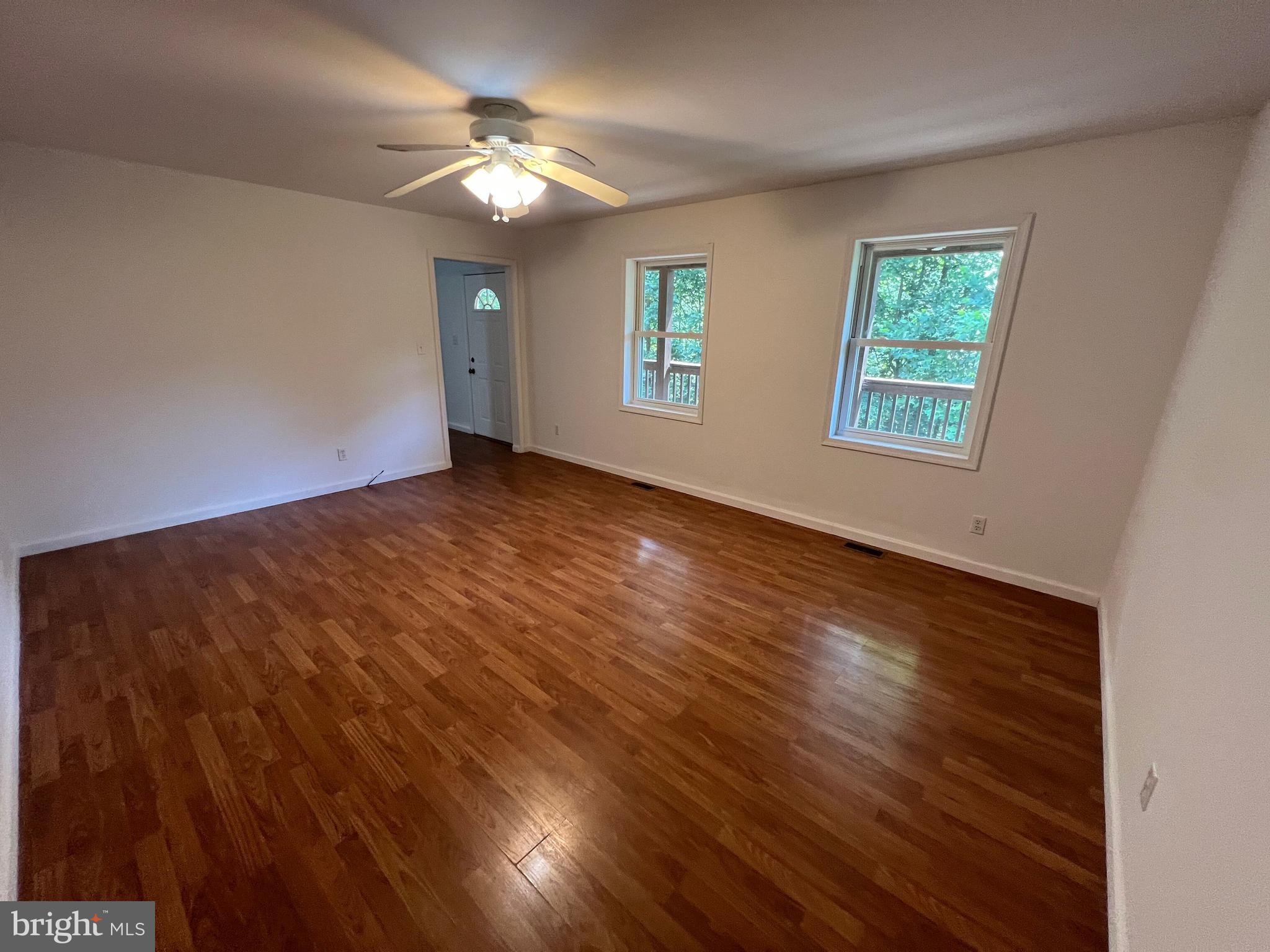 DUNMORE RIDGE PARK - Residential