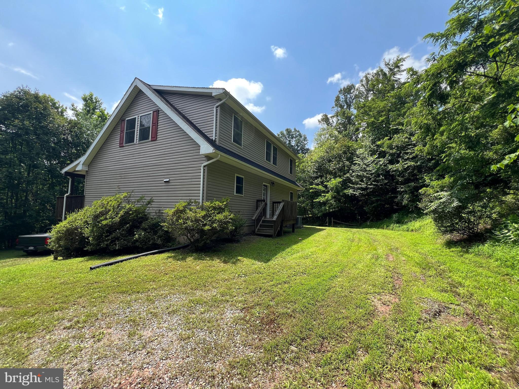 DUNMORE RIDGE PARK - Residential