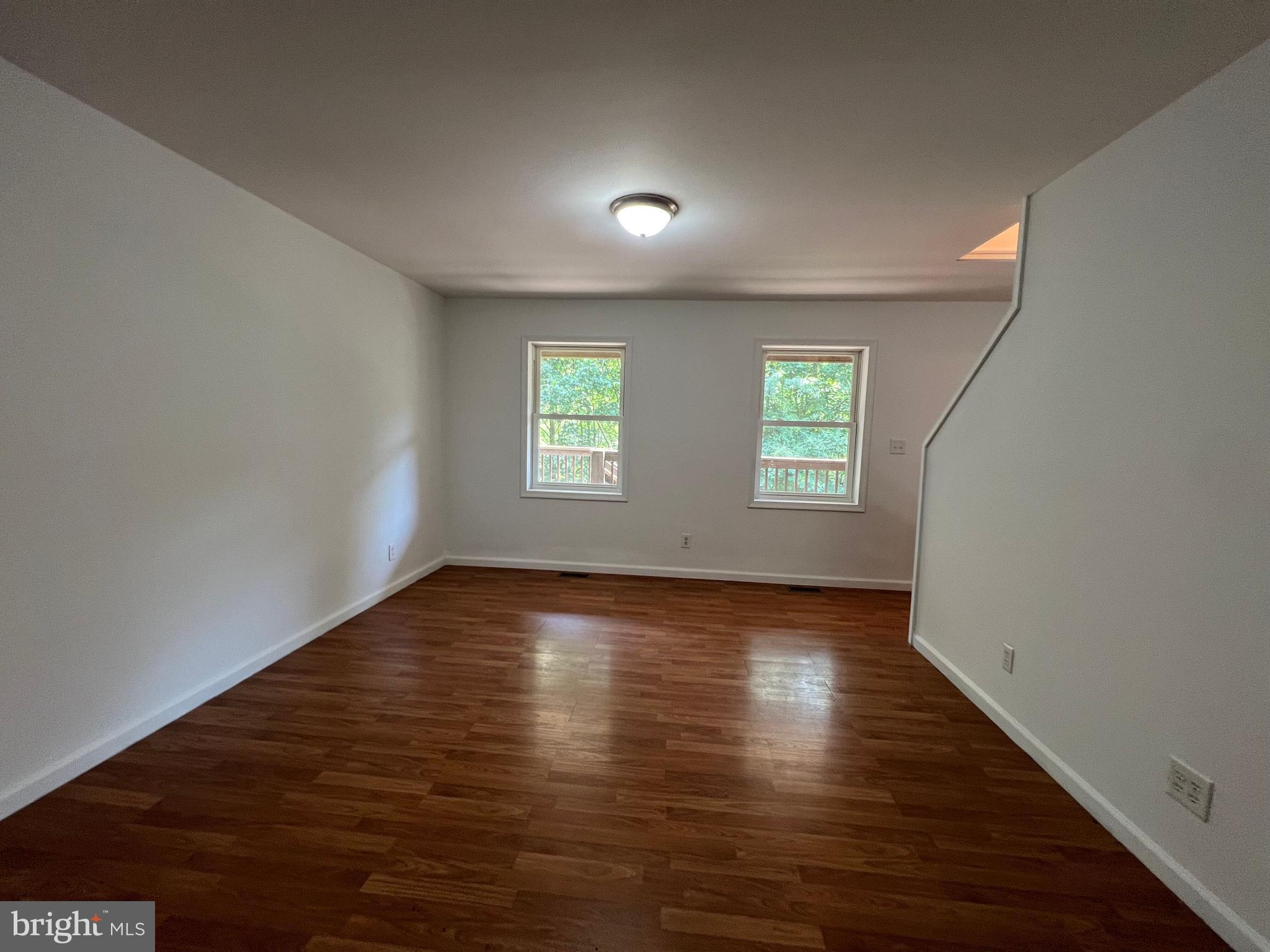 DUNMORE RIDGE PARK - Residential