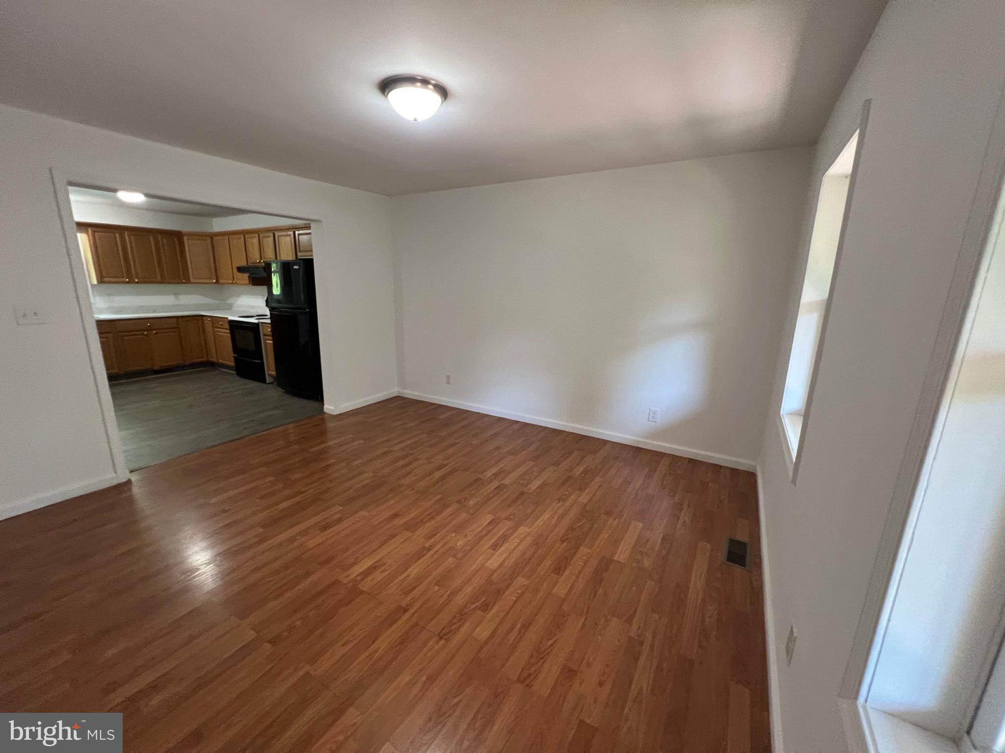 DUNMORE RIDGE PARK - Residential