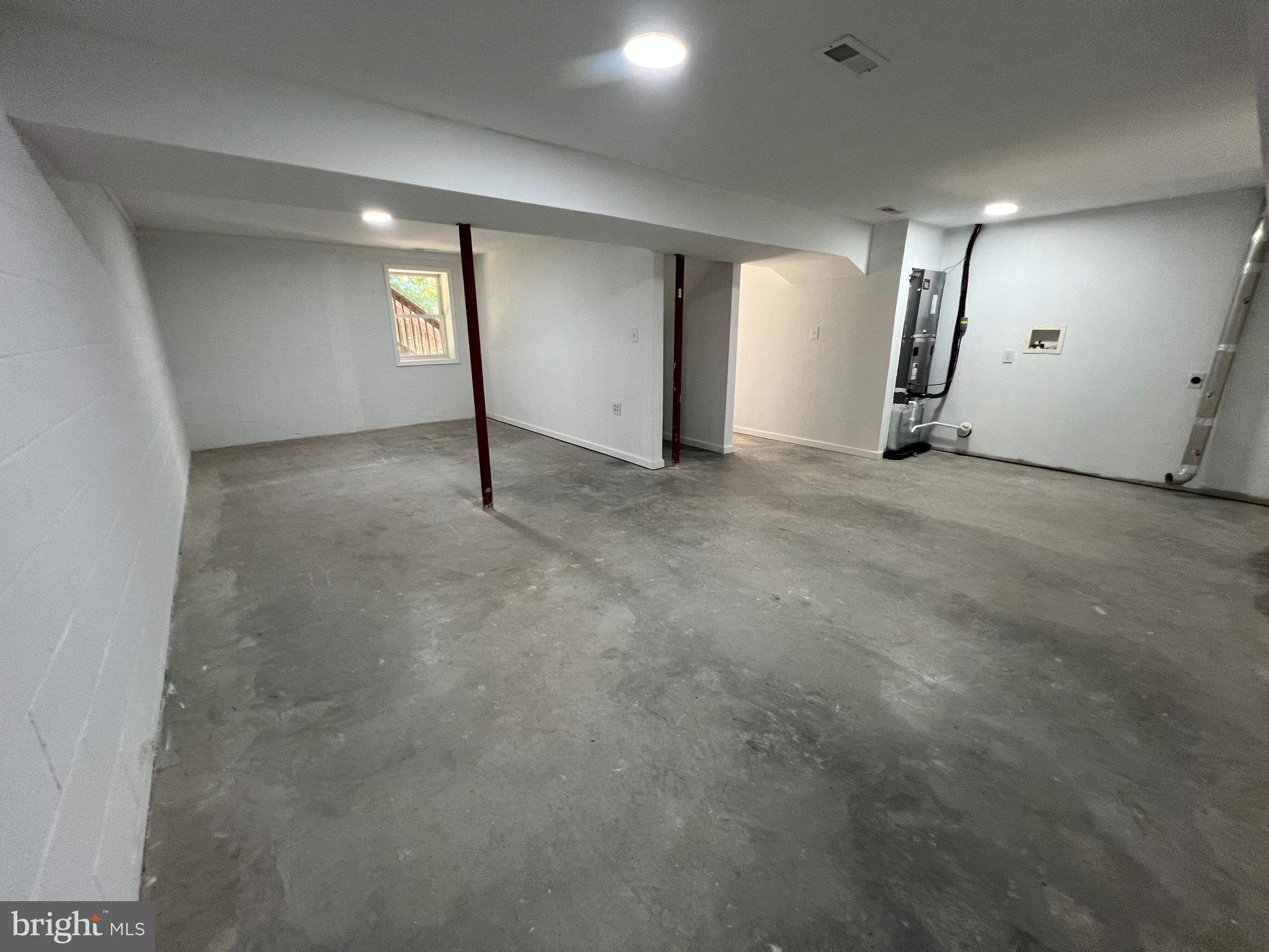 DUNMORE RIDGE PARK - Residential