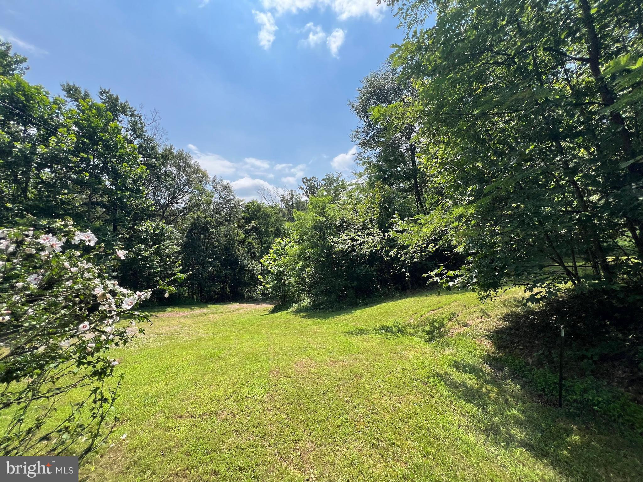 DUNMORE RIDGE PARK - Residential