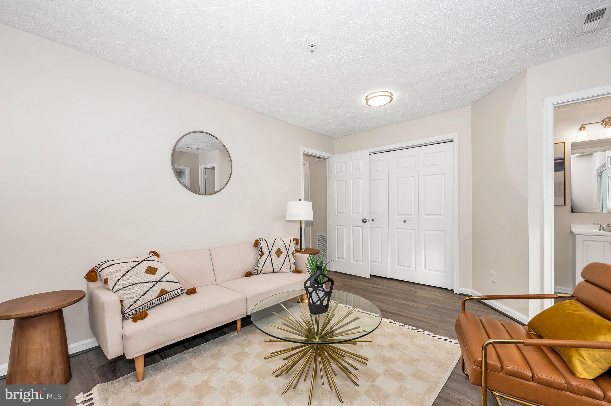 COVINGTON - Residential