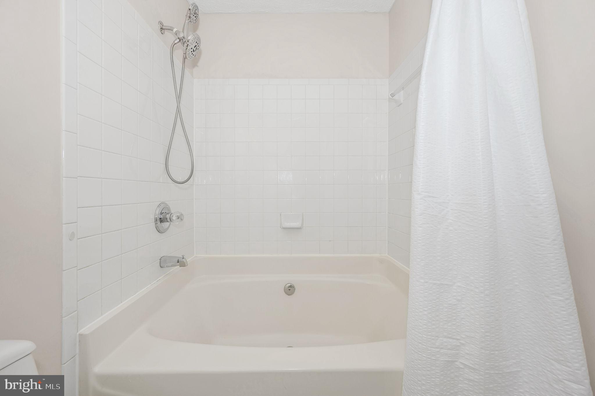 COVINGTON - Residential