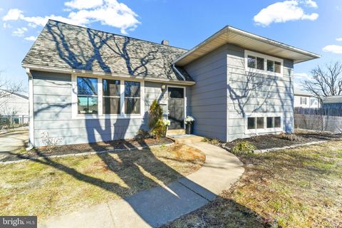 3 MERRY ROAD NEWARK DE 19713