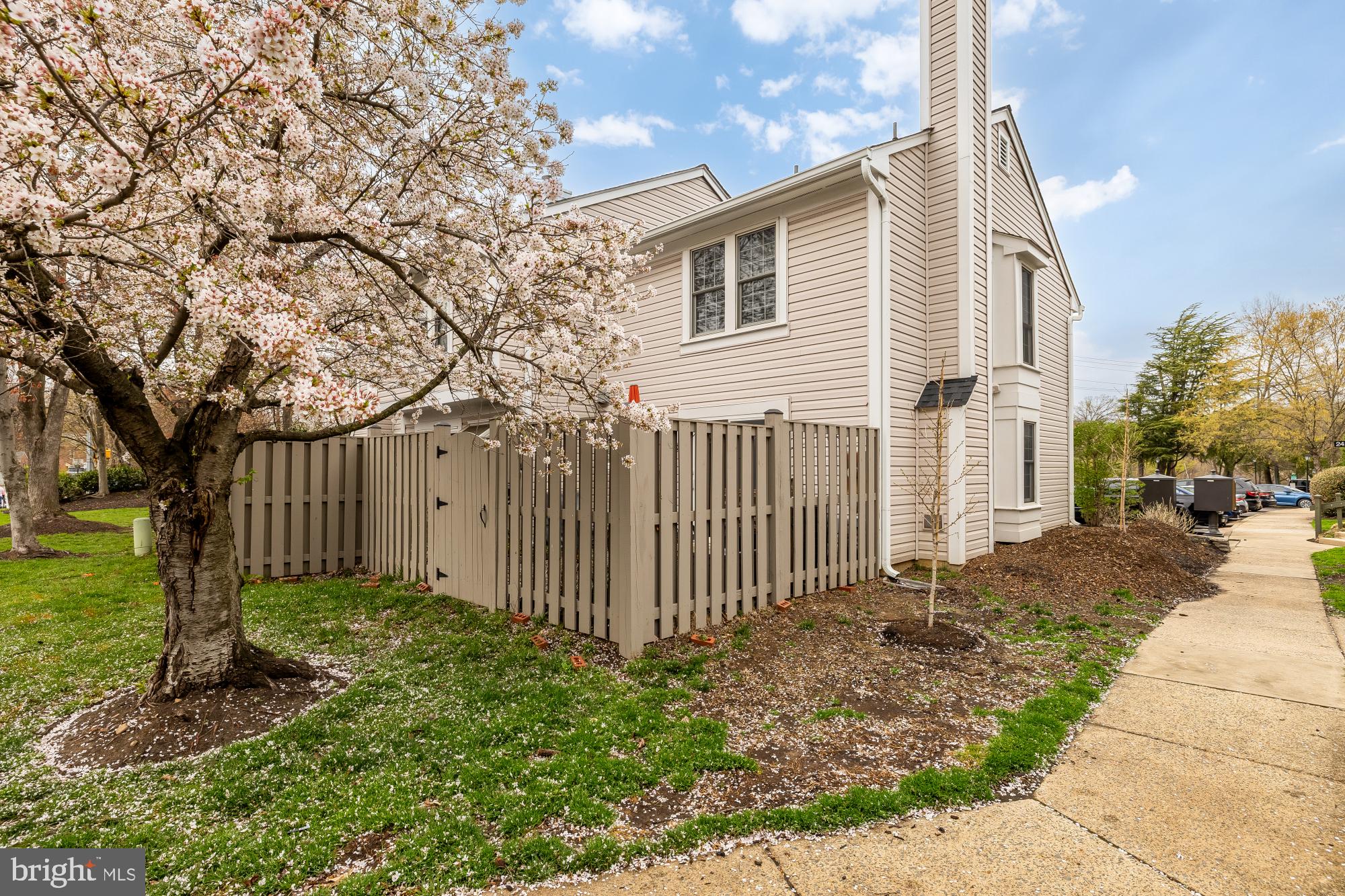 HEATHERLEA - Residential