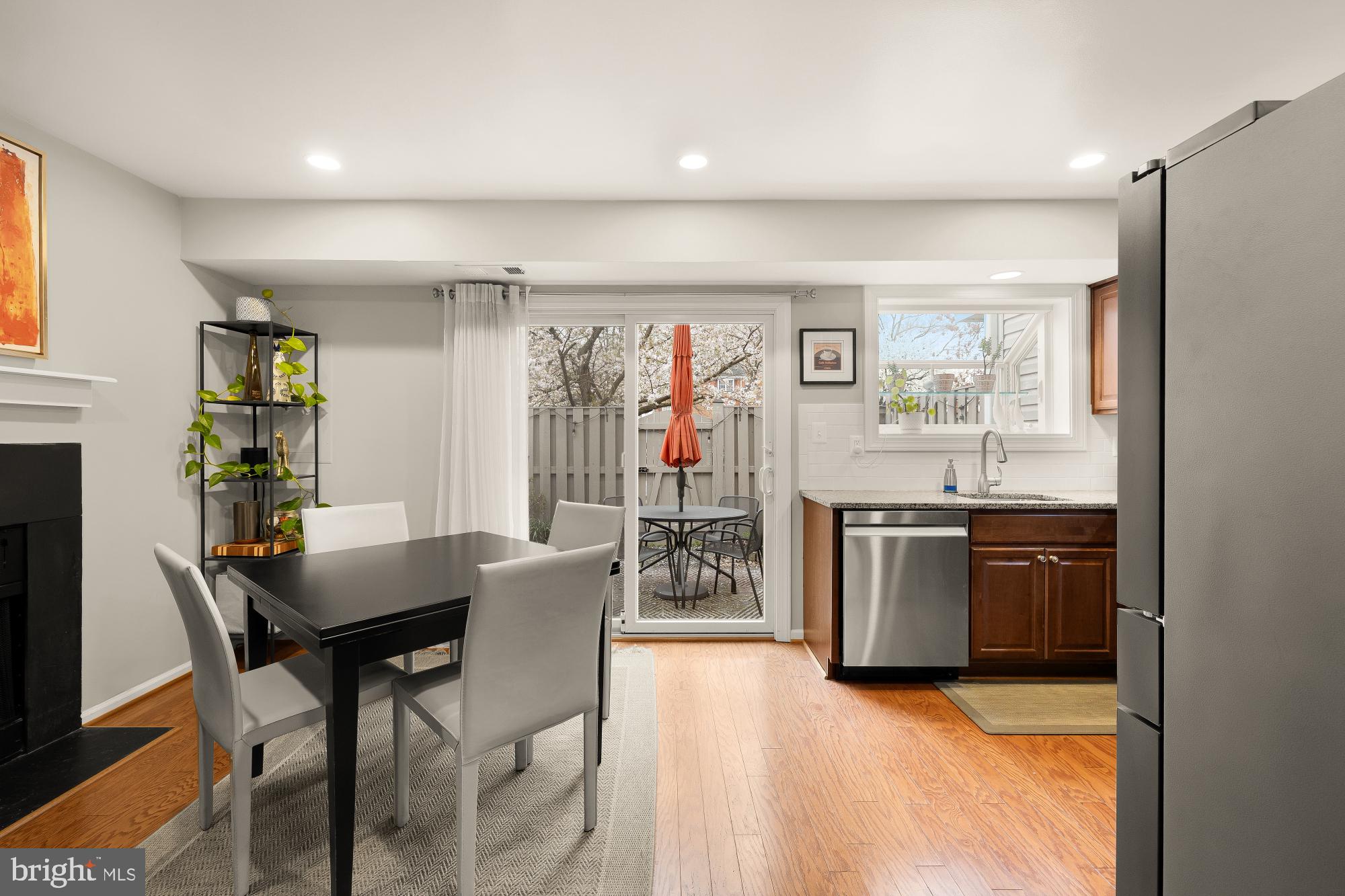 HEATHERLEA - Residential