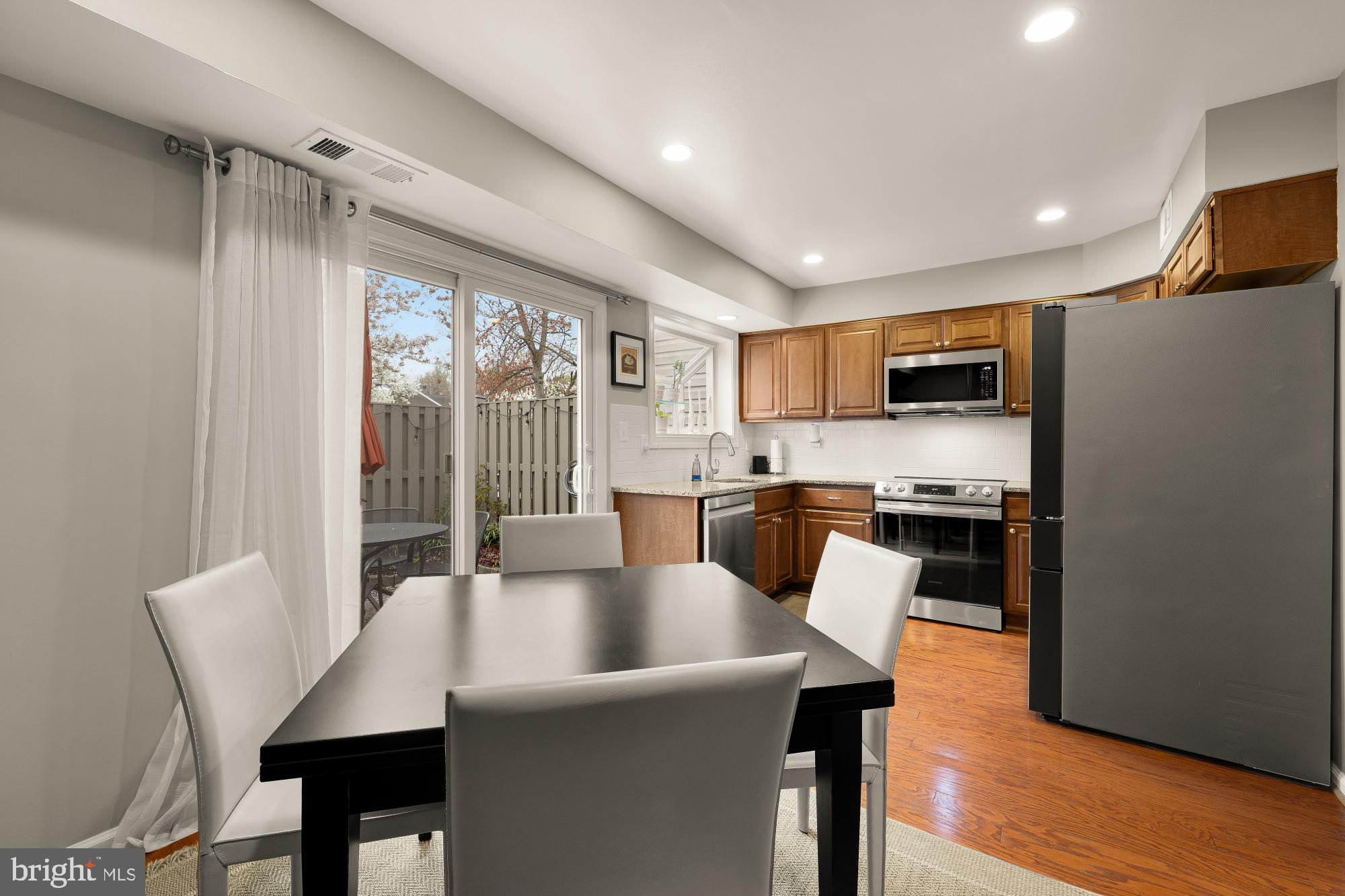 HEATHERLEA - Residential