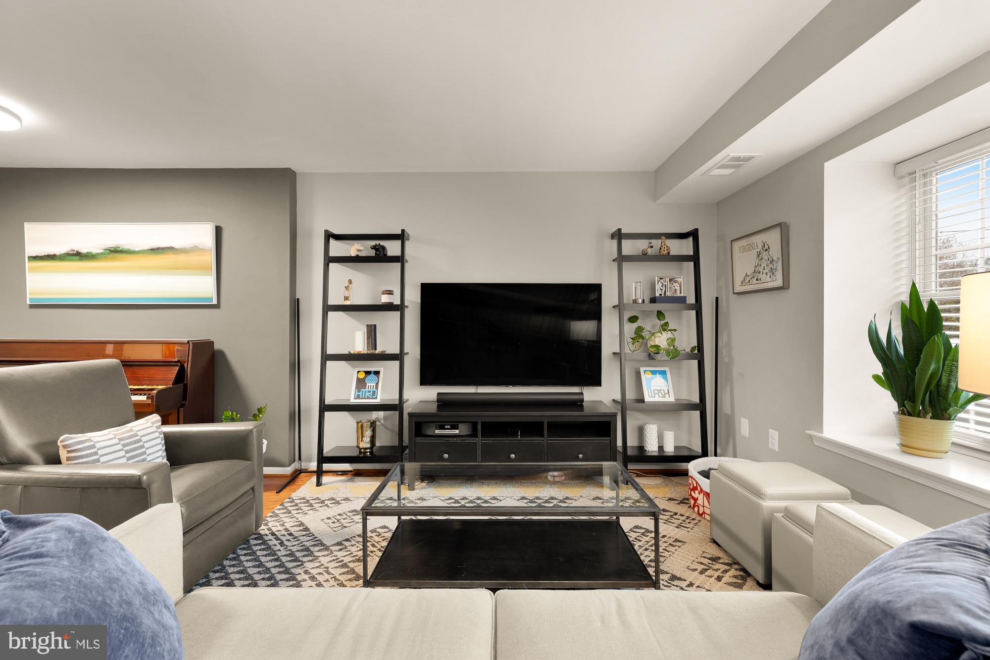 HEATHERLEA - Residential