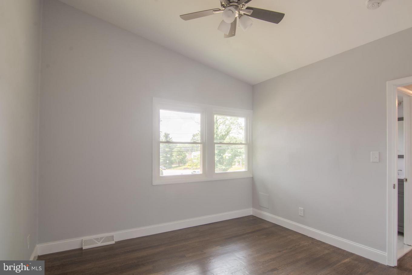 FOREST GREEN - Residential