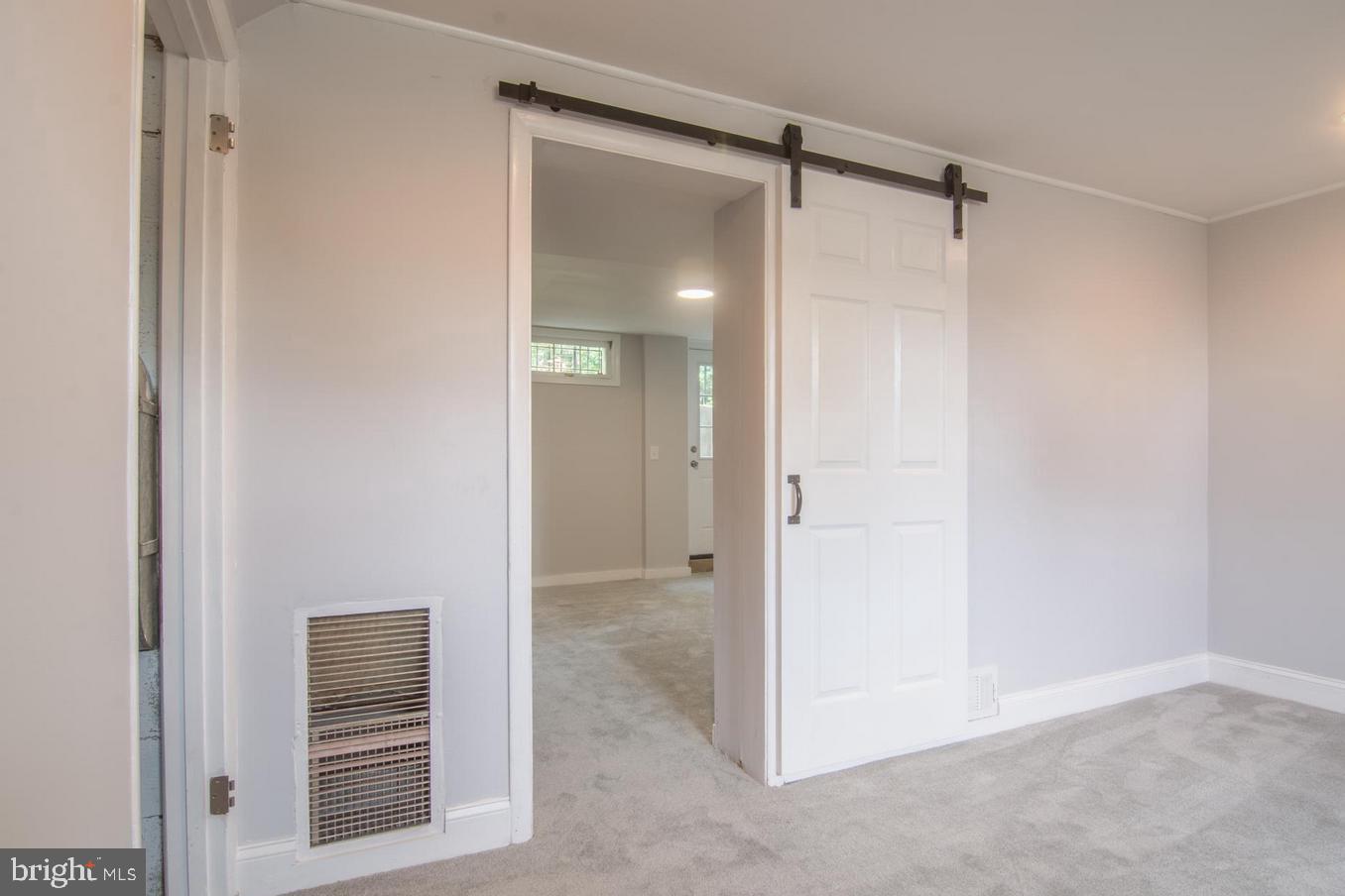 FOREST GREEN - Residential