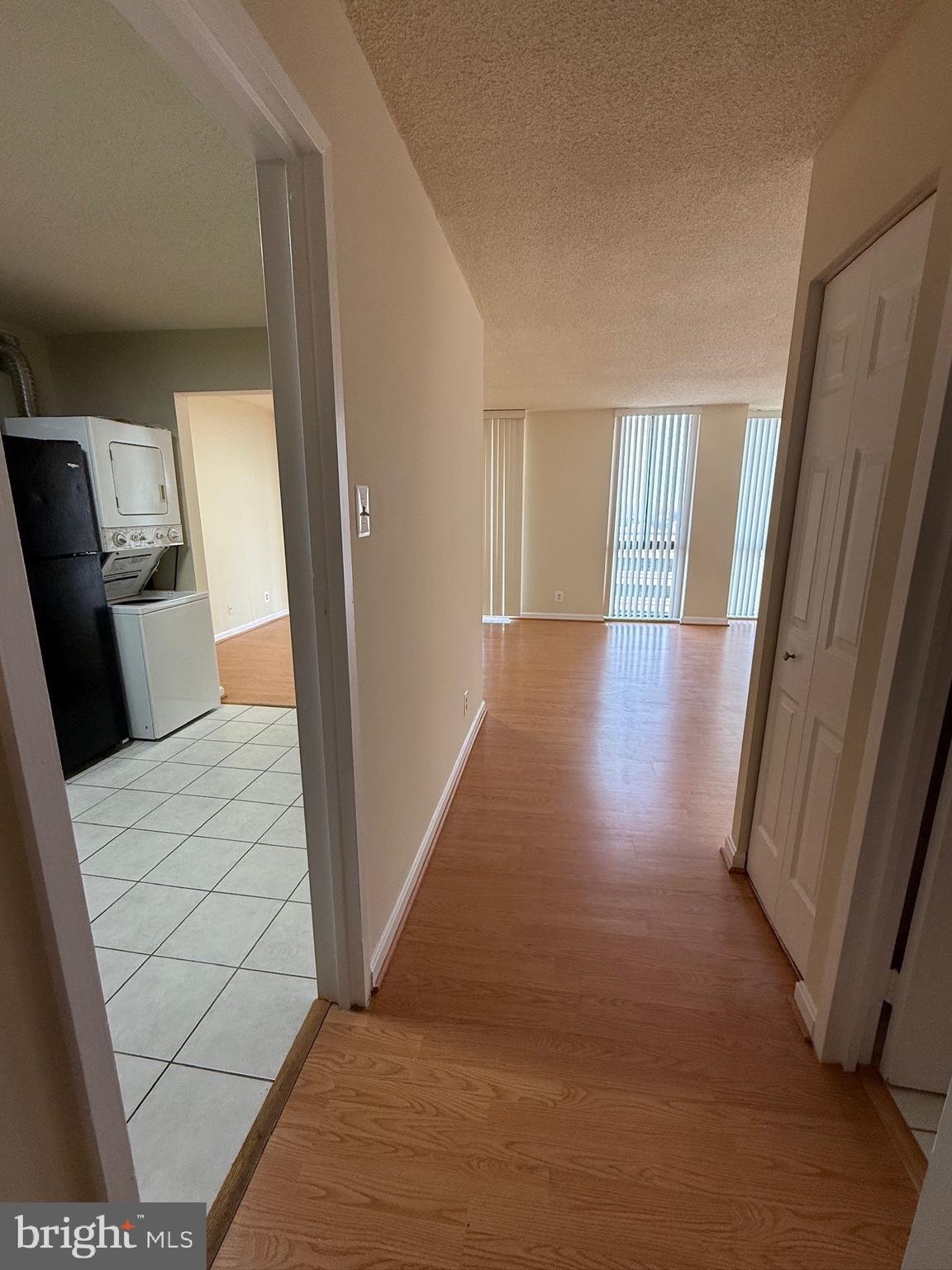 MCLEAN HOUSE NORTH - Residential