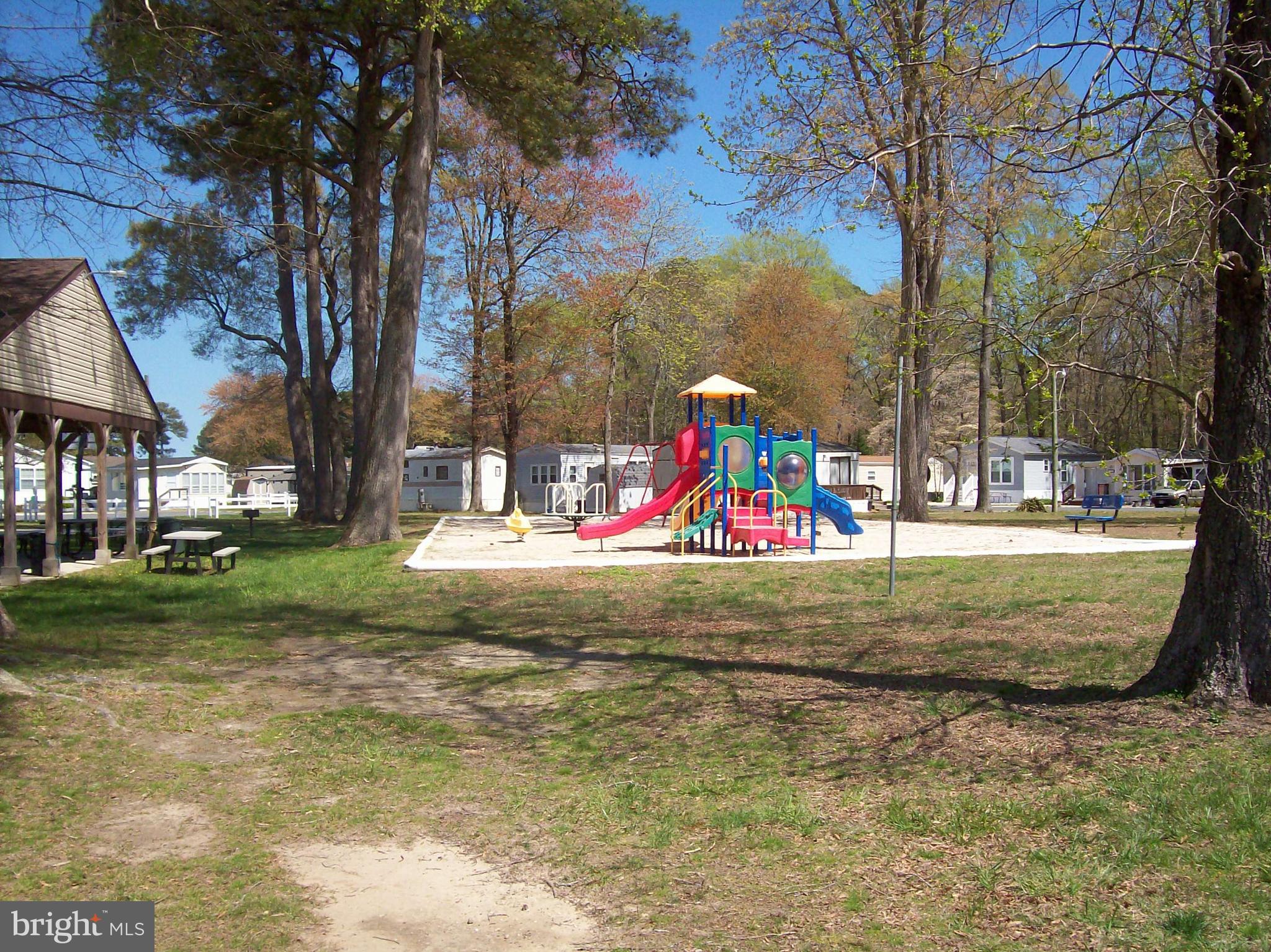 WHITE HORSE PARK I - Residential