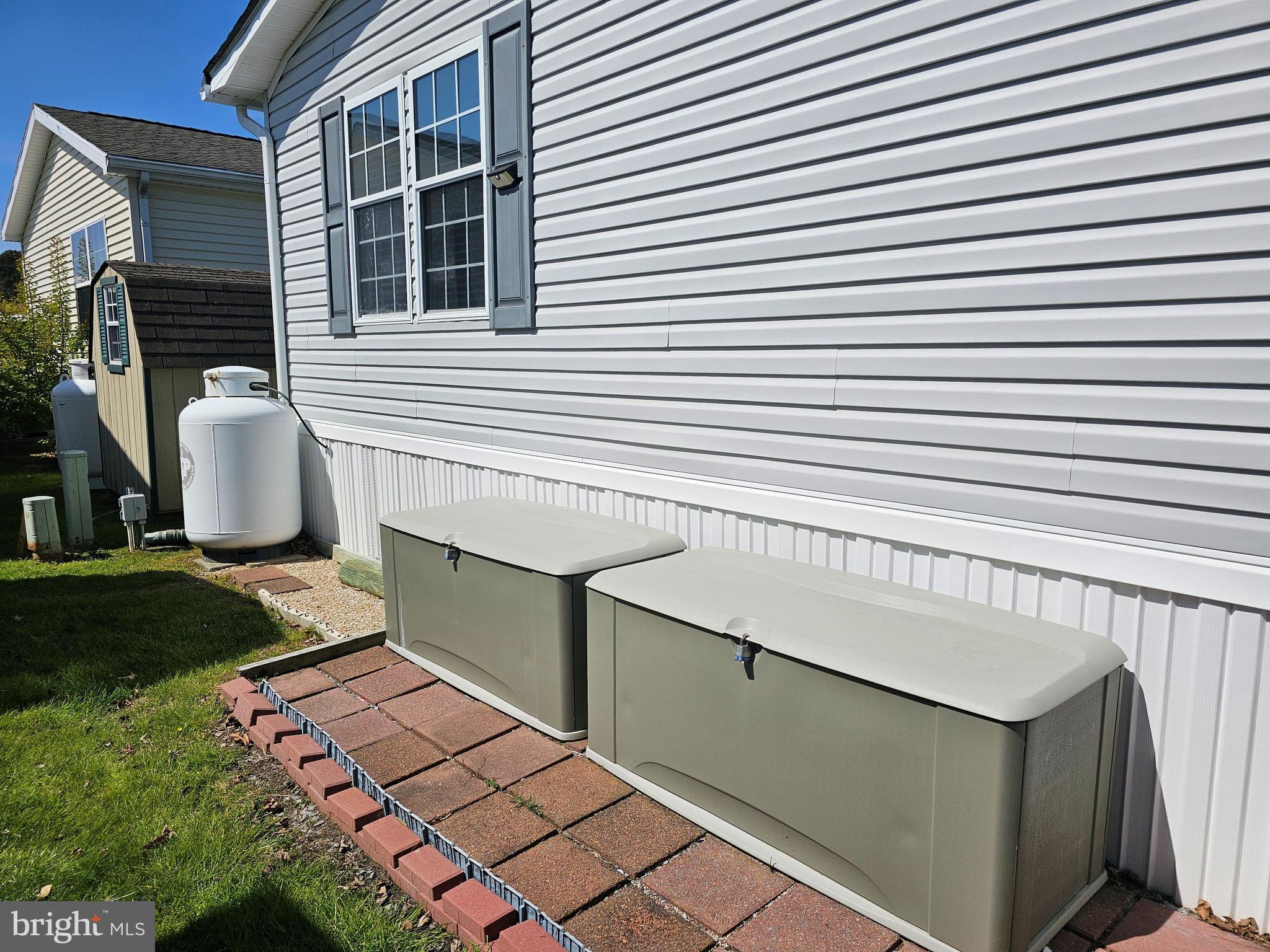 WHITE HORSE PARK I - Residential