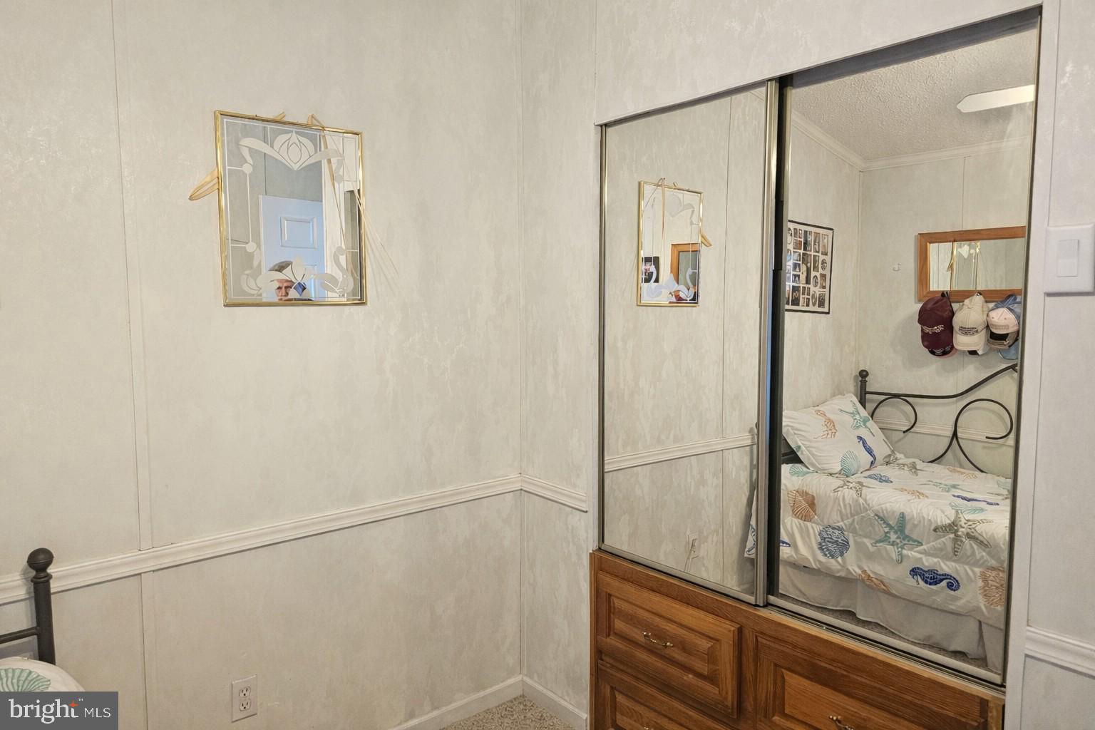 WHITE HORSE PARK I - Residential