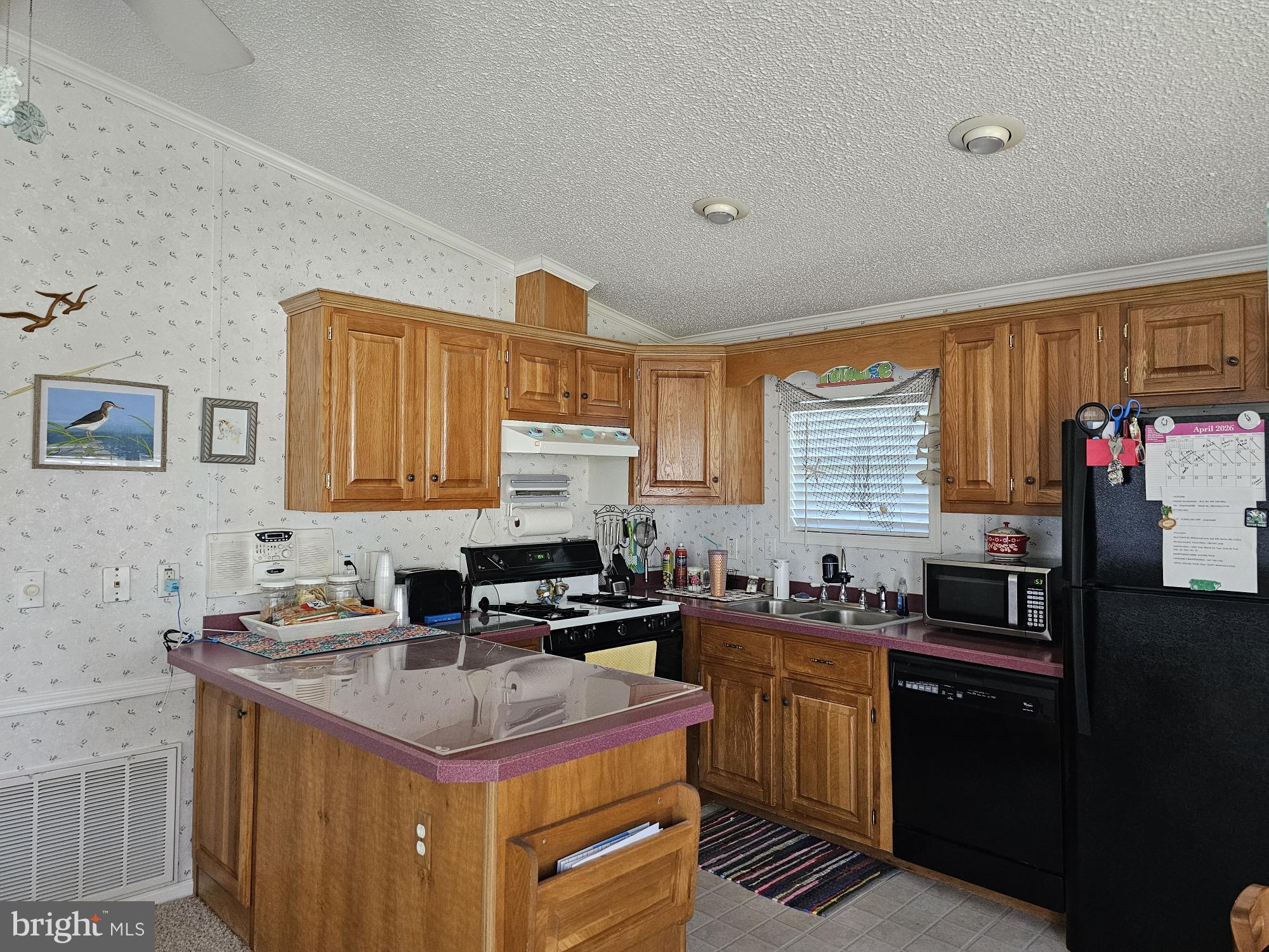 WHITE HORSE PARK I - Residential