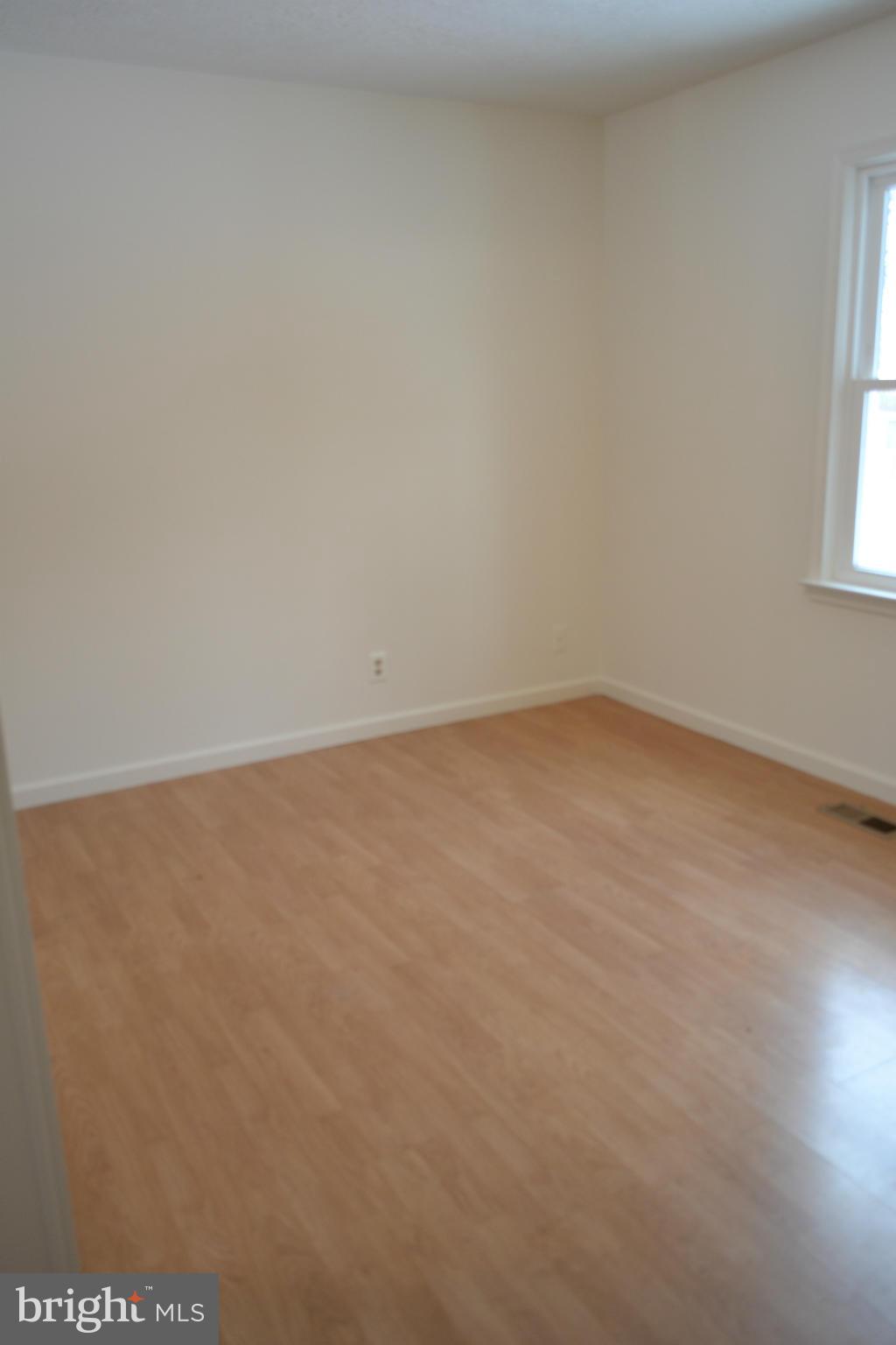 GARRISONVILLE - Residential