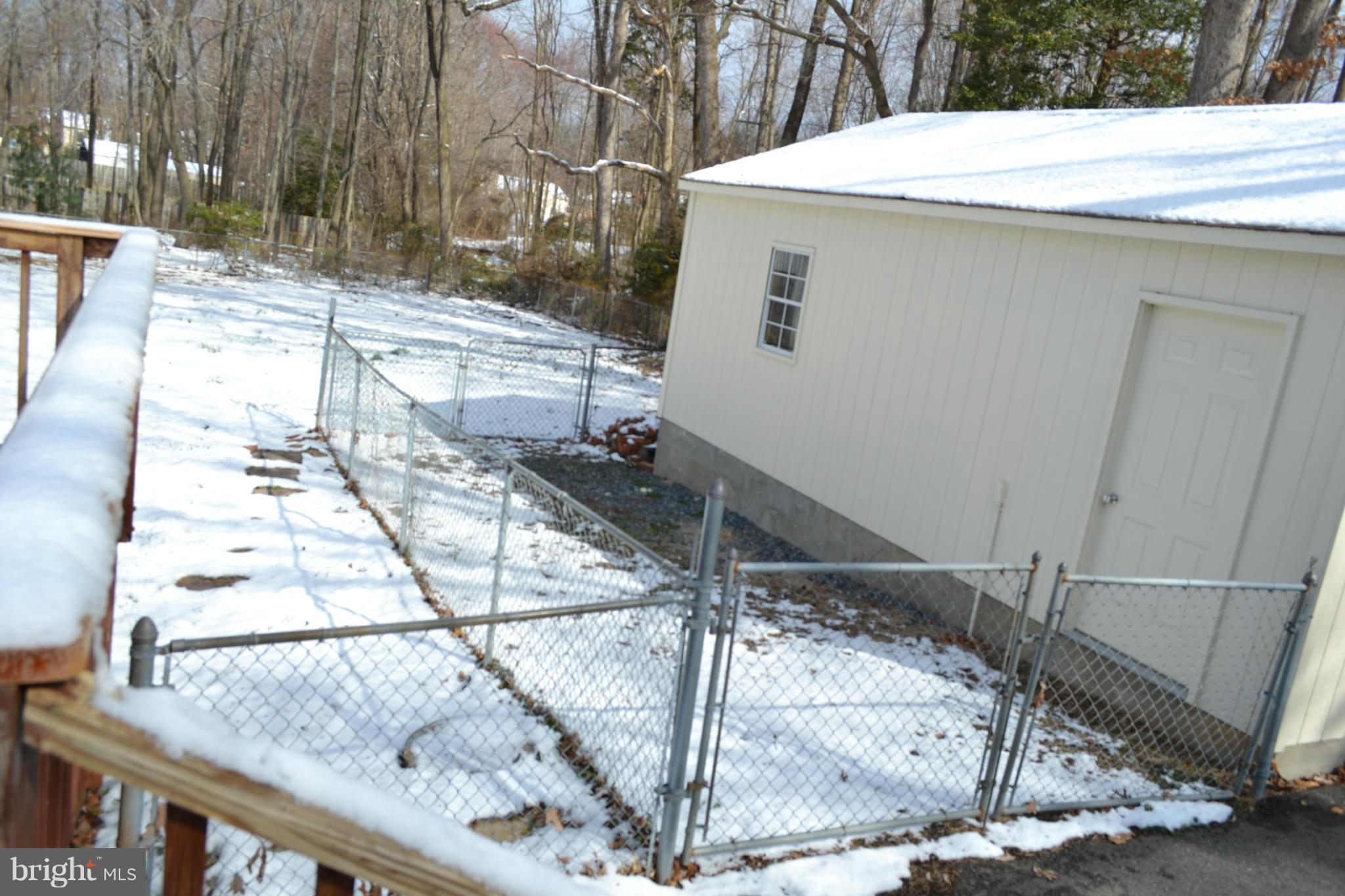 GARRISONVILLE - Residential