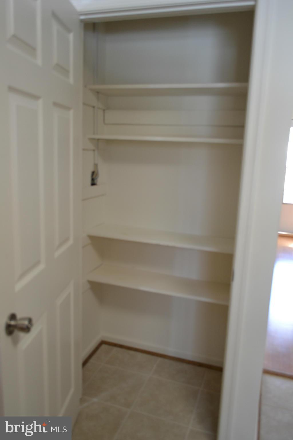 GARRISONVILLE - Residential