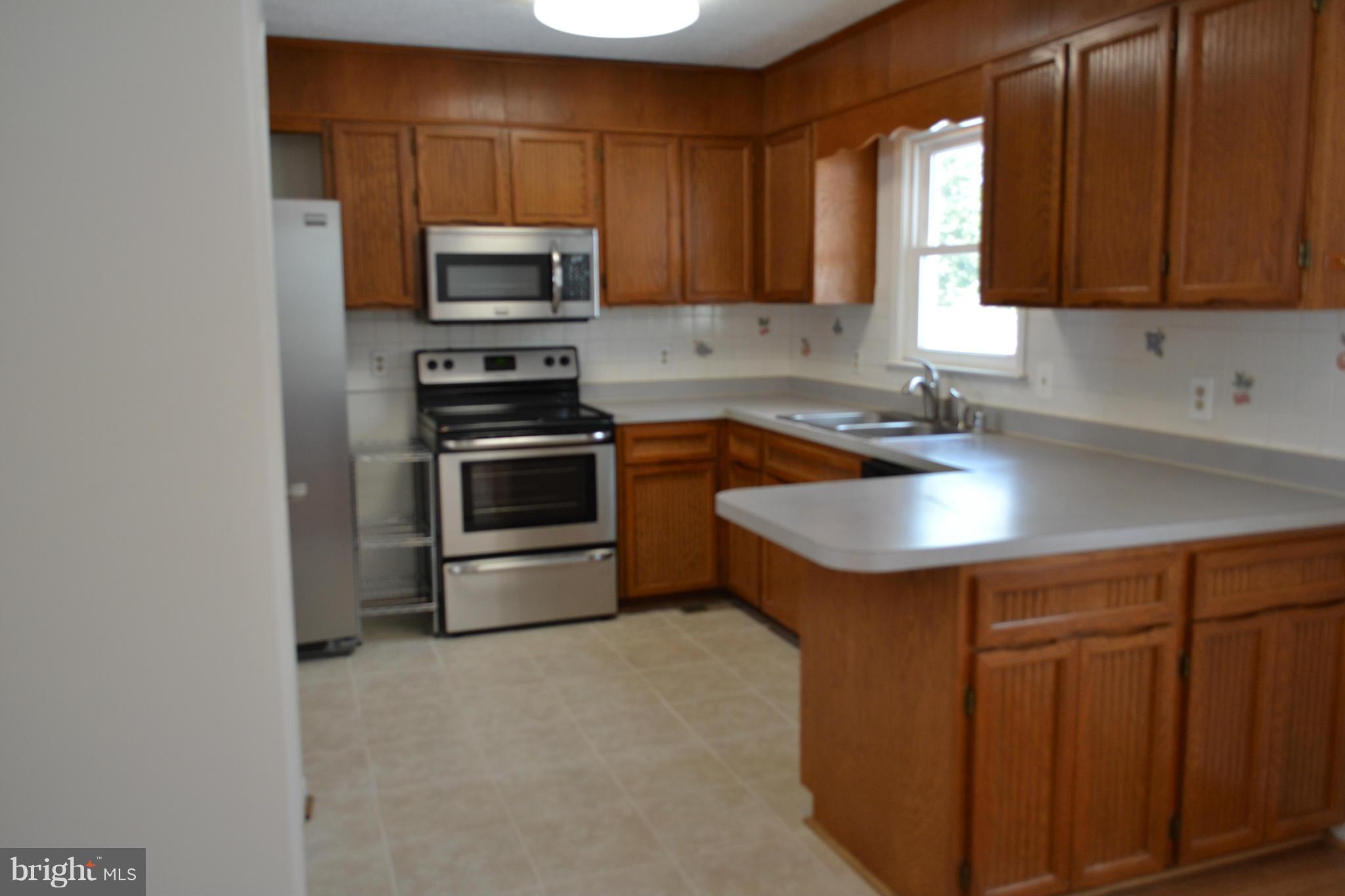 GARRISONVILLE - Residential