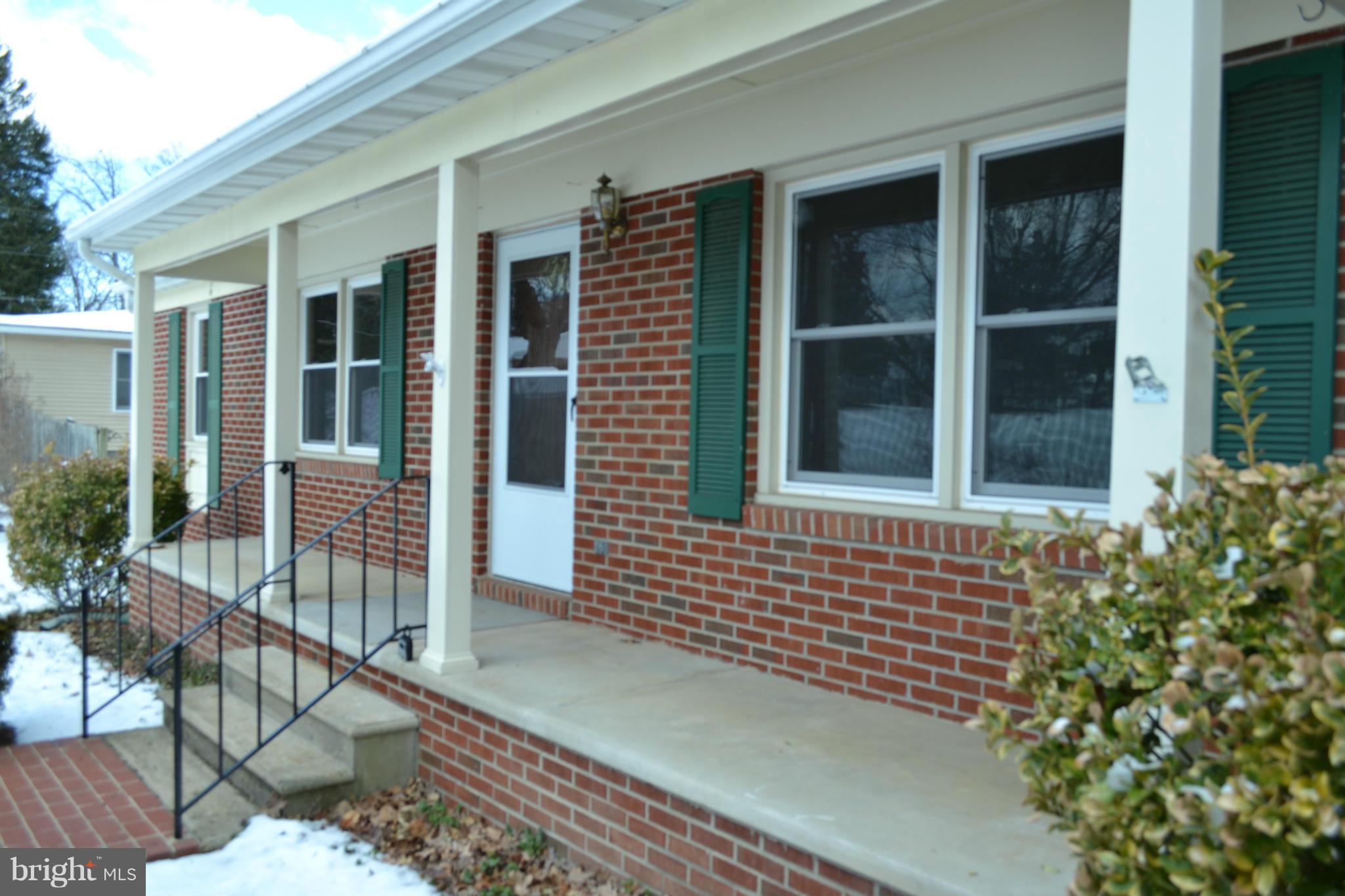 GARRISONVILLE - Residential