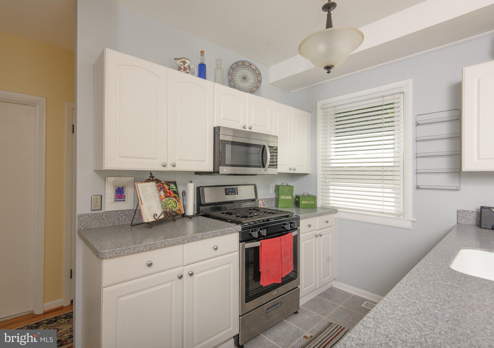 EASTPORT - Residential