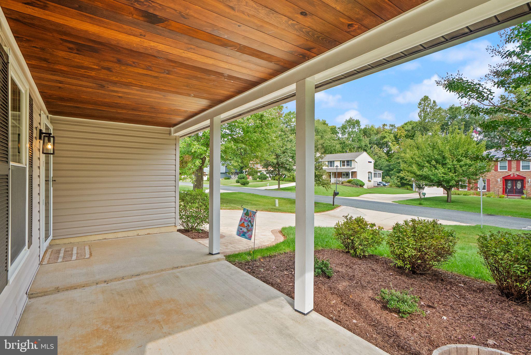 1113 WINDMILL LANE