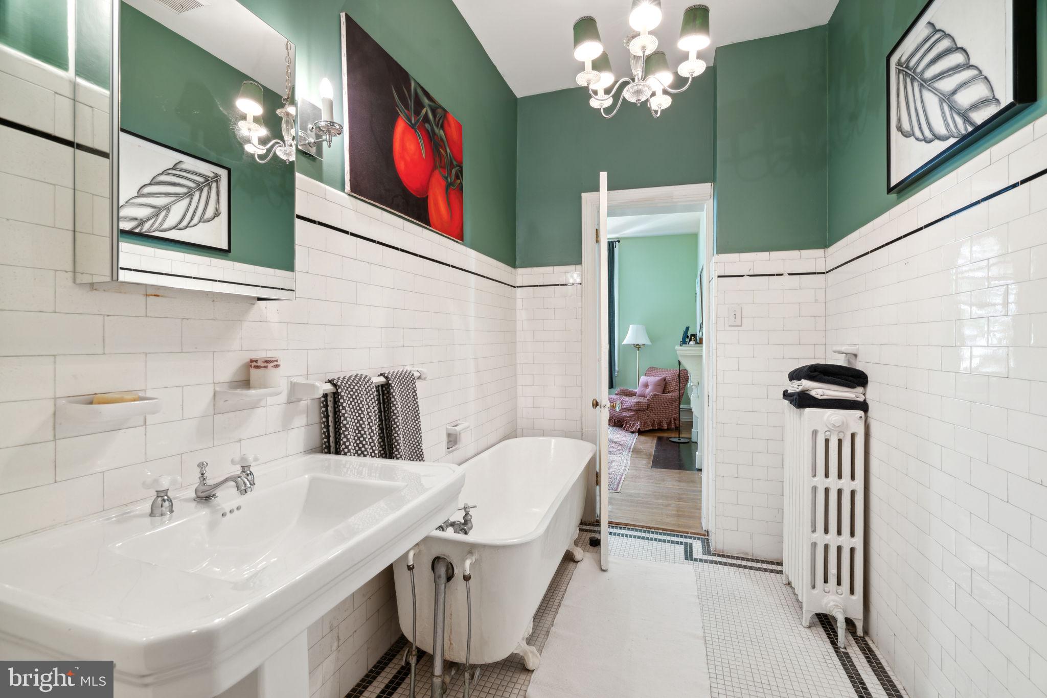 RITTENHOUSE SQUARE - Residential