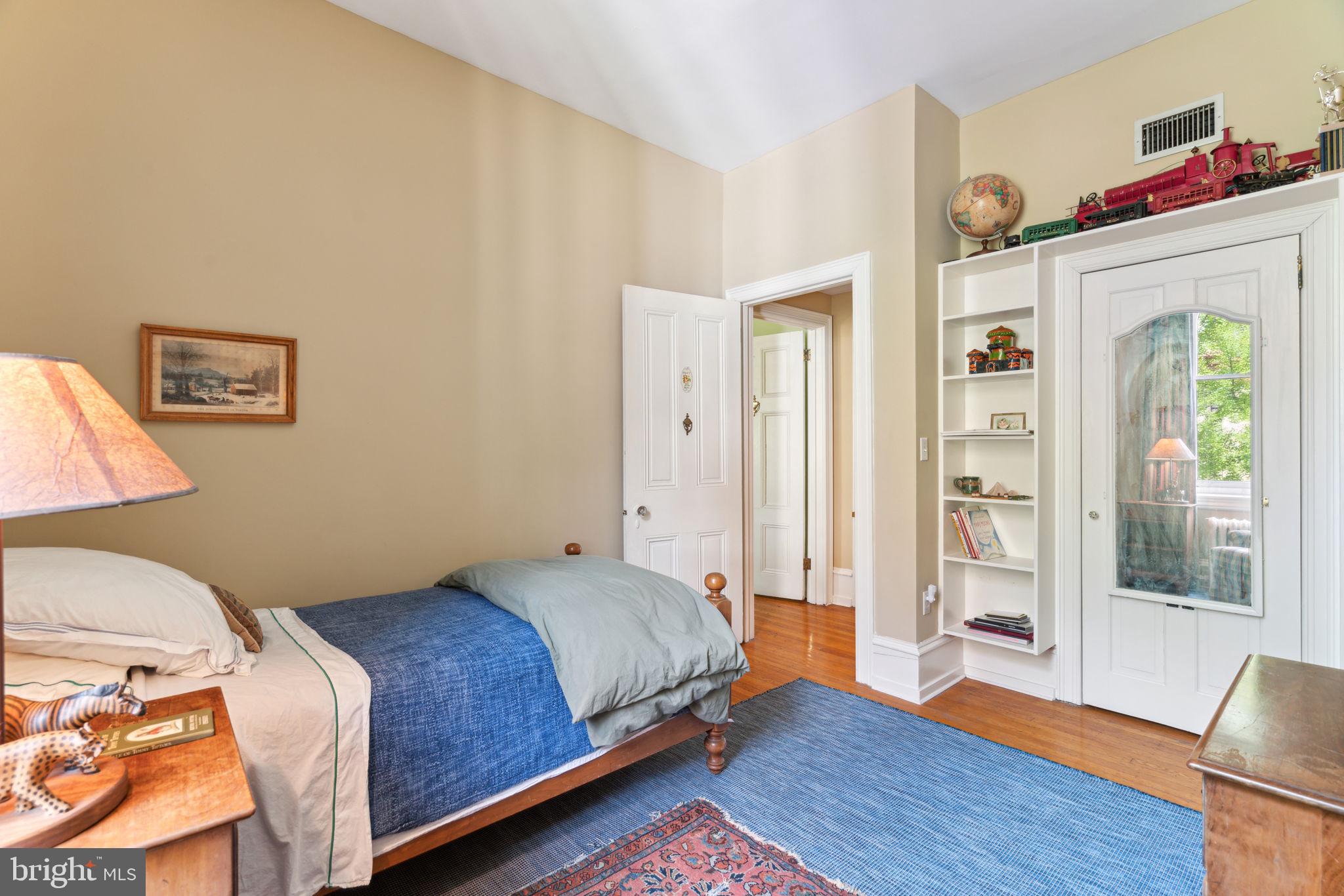 RITTENHOUSE SQUARE - Residential