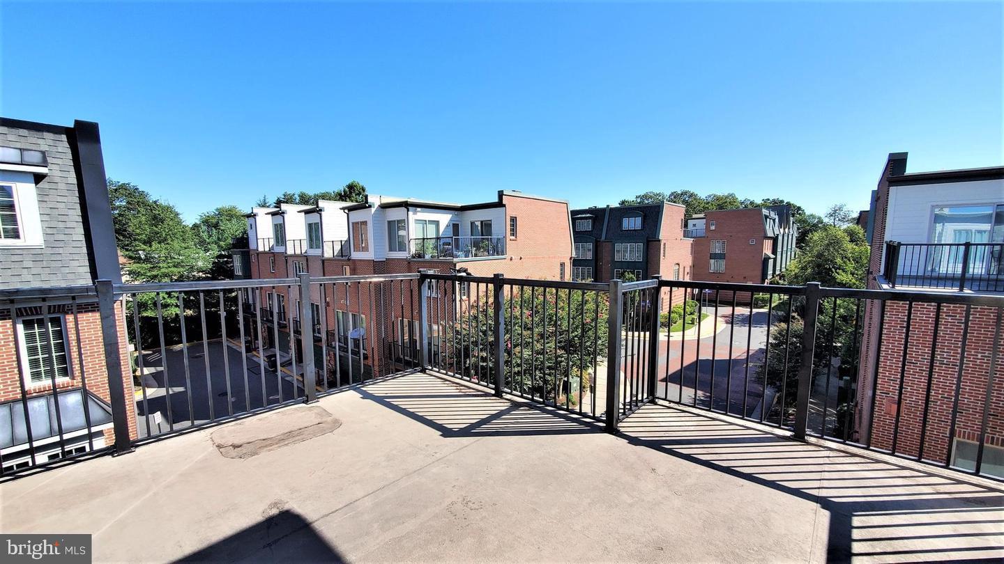 9700 CEDAR FARM CIRCLE