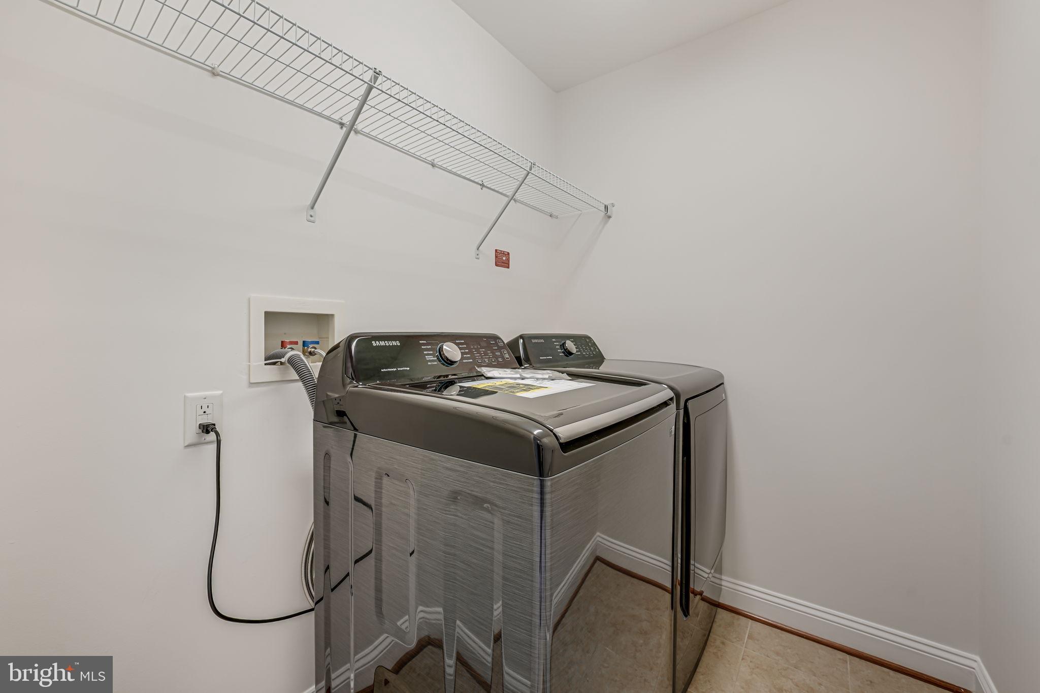 RIDGEVIEW - Residential