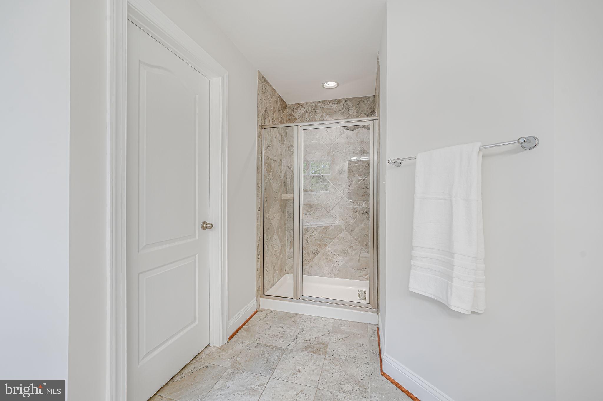 RIDGEVIEW - Residential