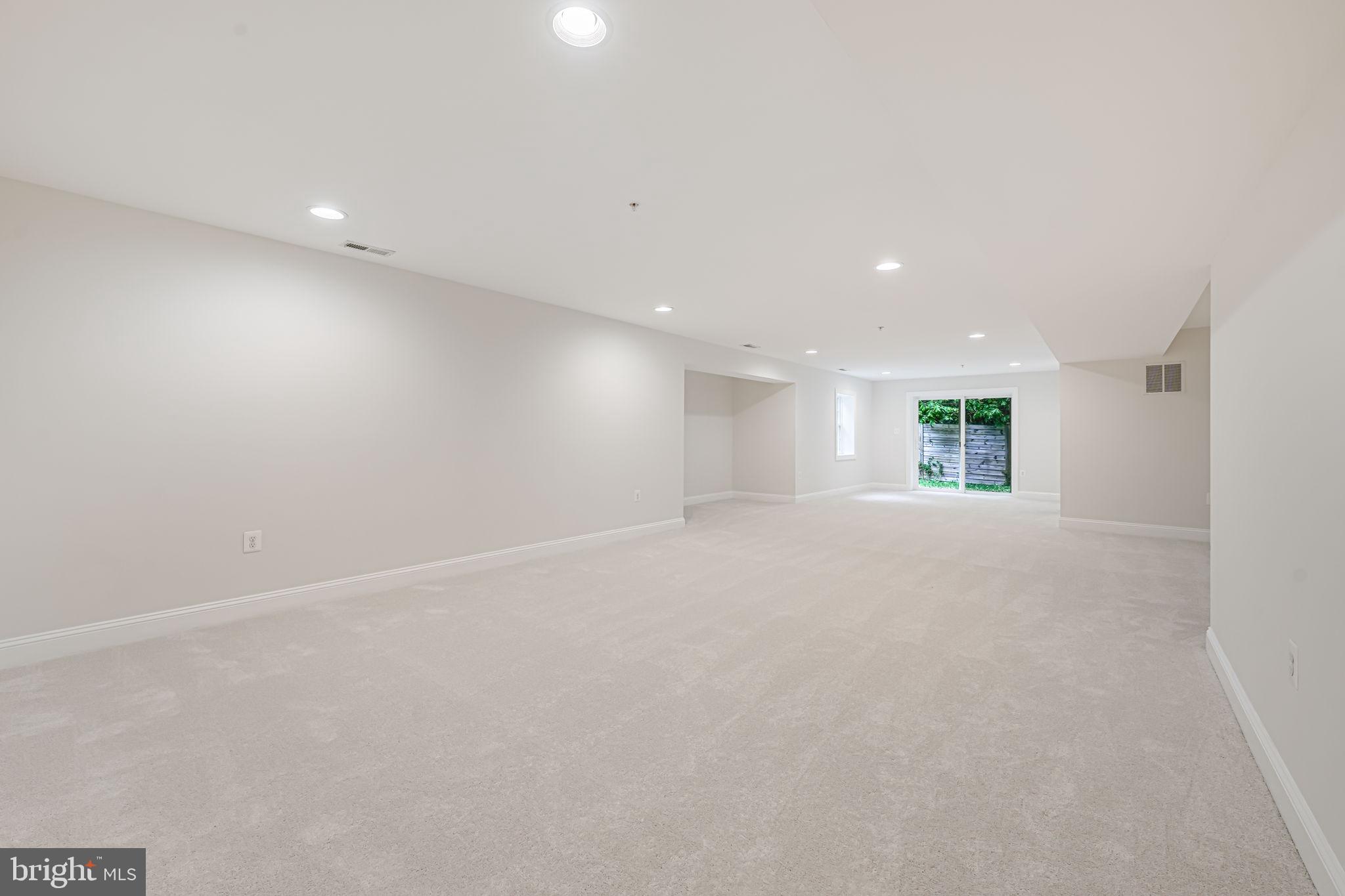 RIDGEVIEW - Residential