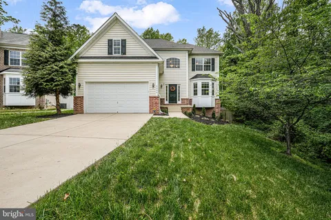 5600 Rugged Lane, Capitol Heights, MD MLS: MDPG2149362