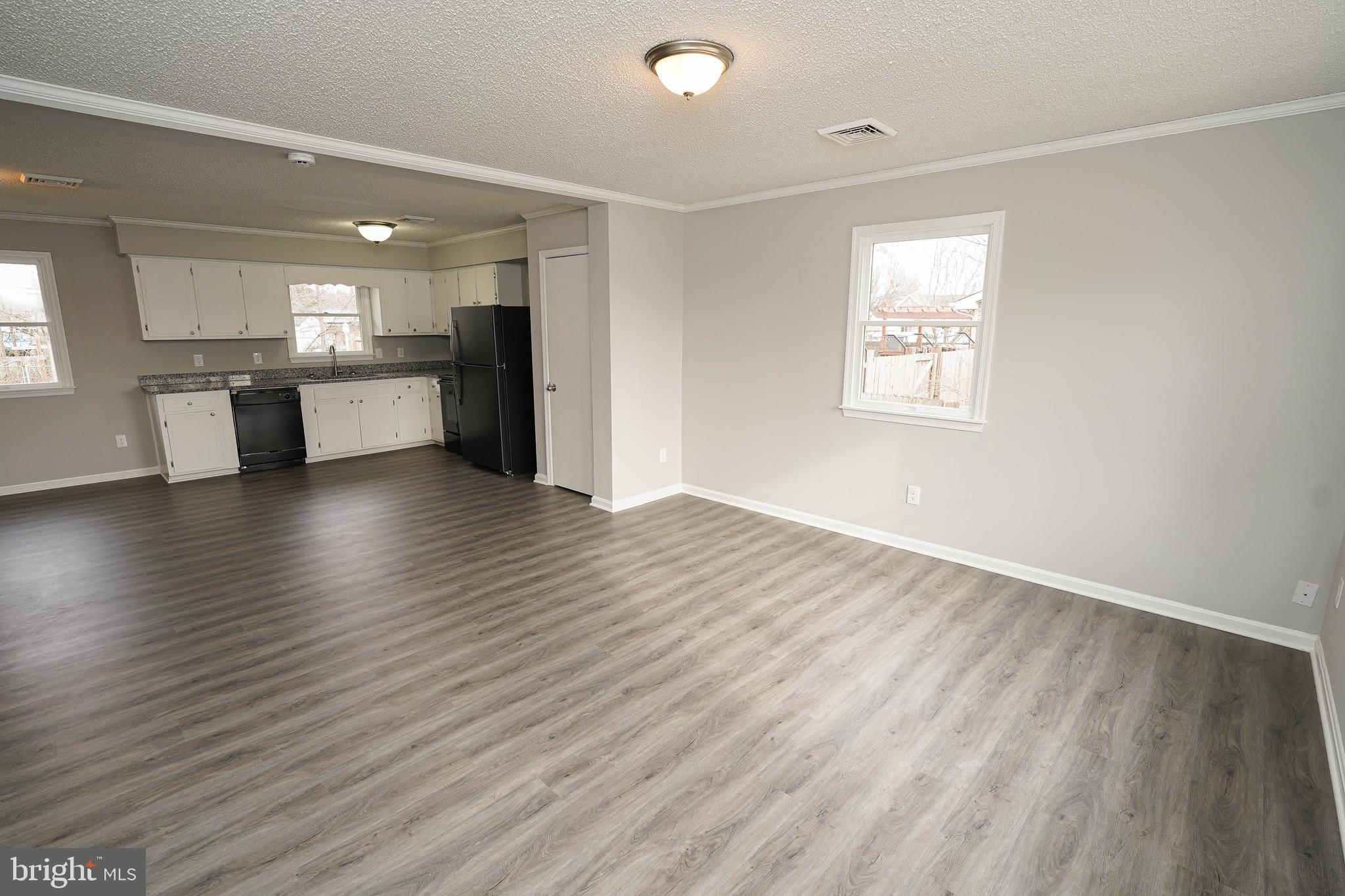 OLD MILL - Residential