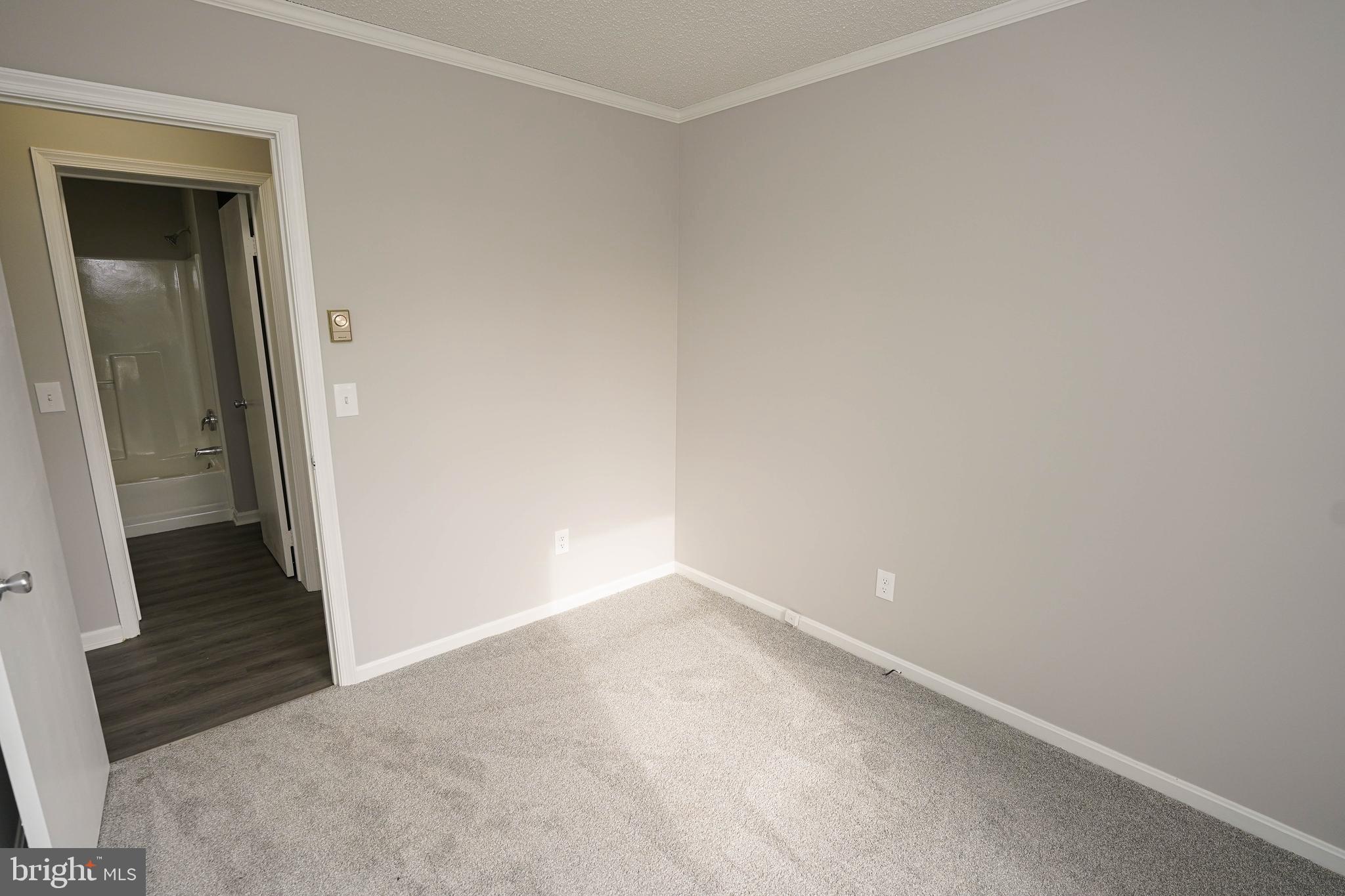 OLD MILL - Residential