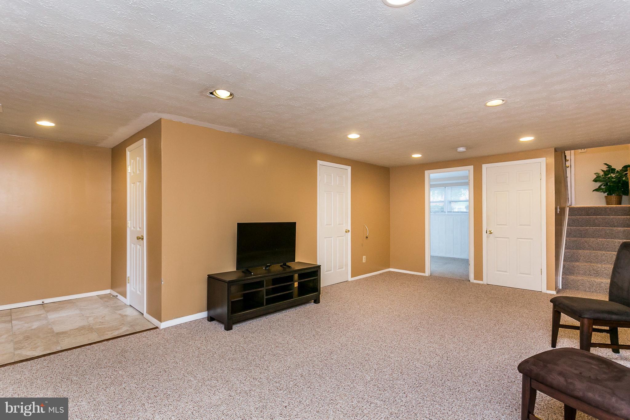 OAKHURST - Residential