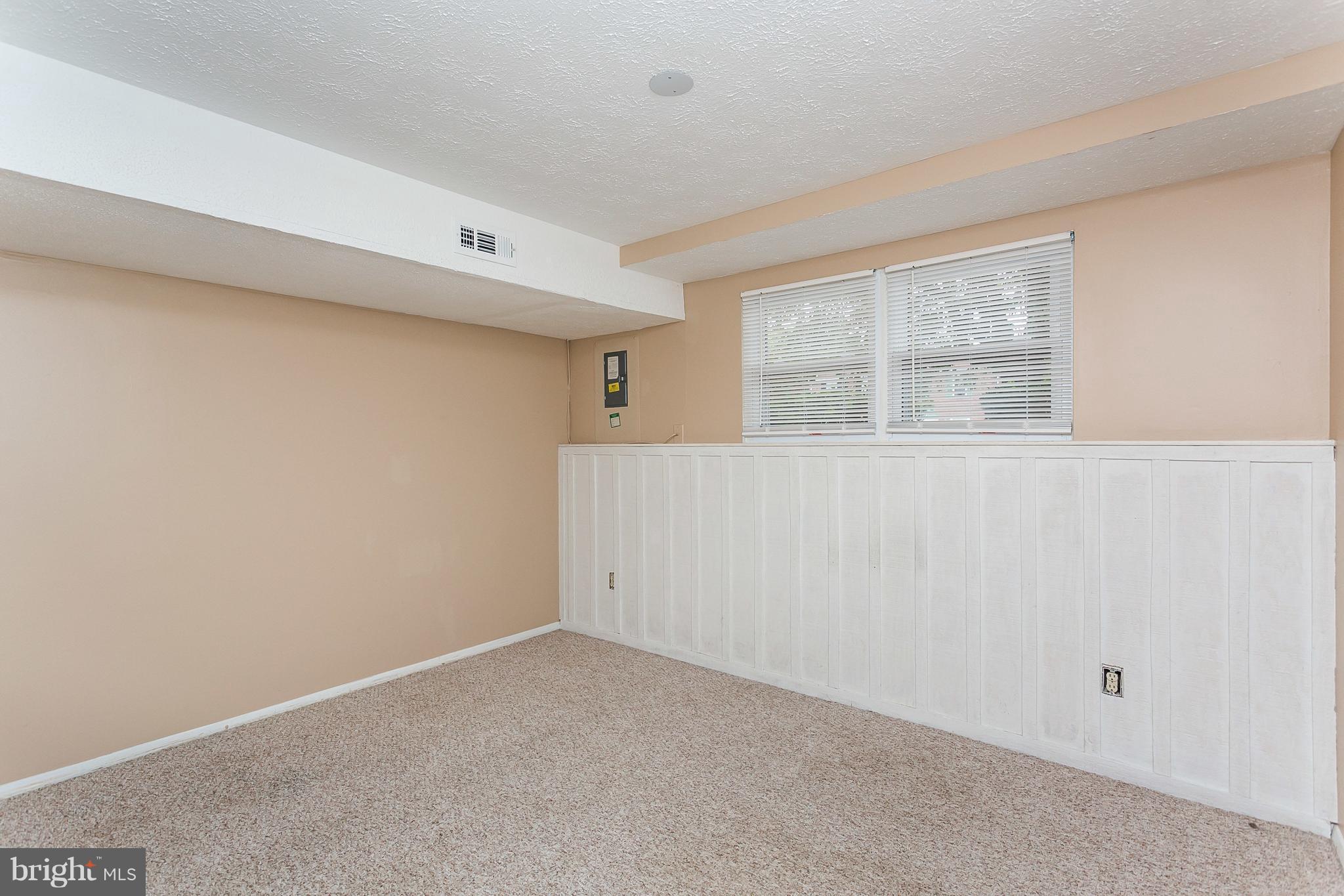 OAKHURST - Residential