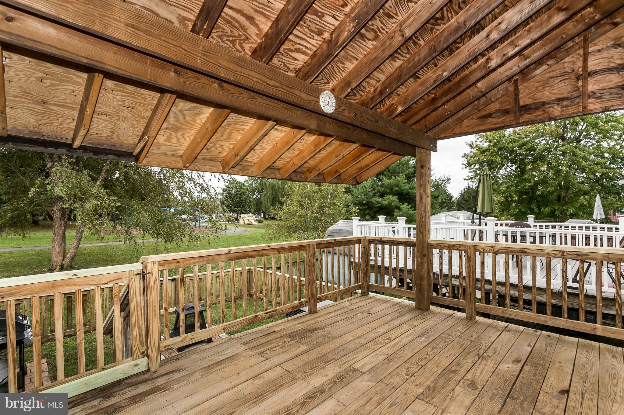 OAKHURST - Residential