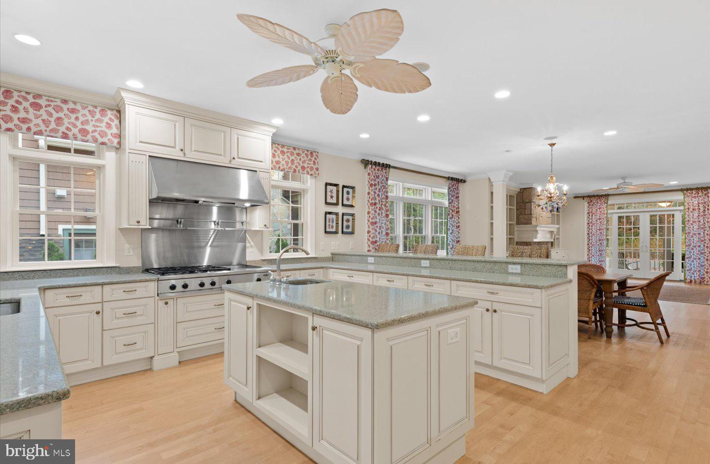 NORTH REHOBOTH - Residential