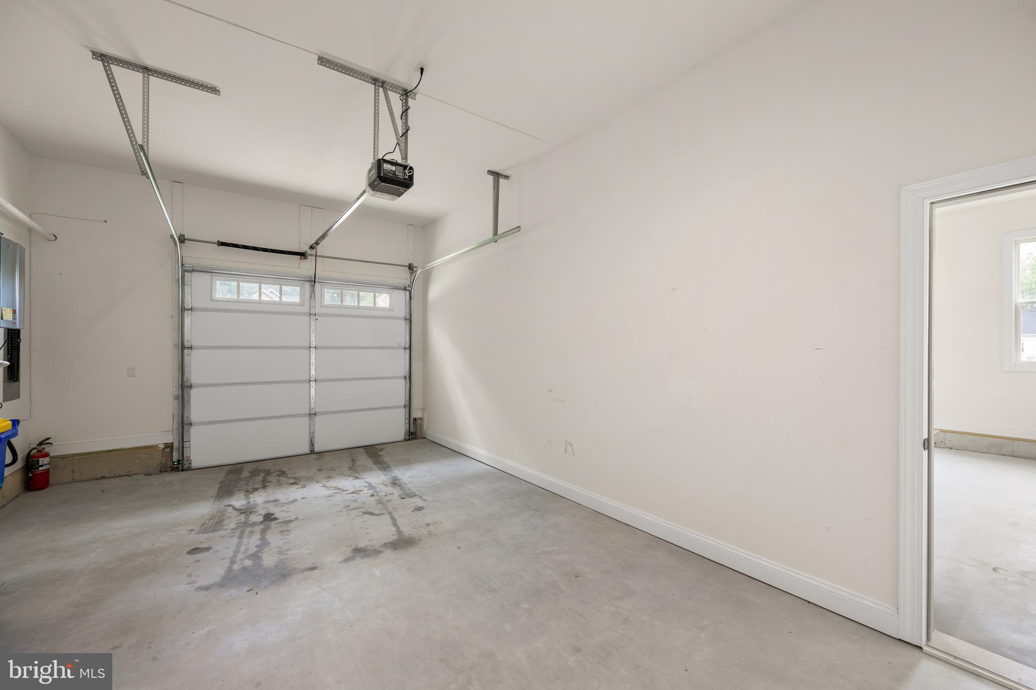 INGRAMS POINT - Residential