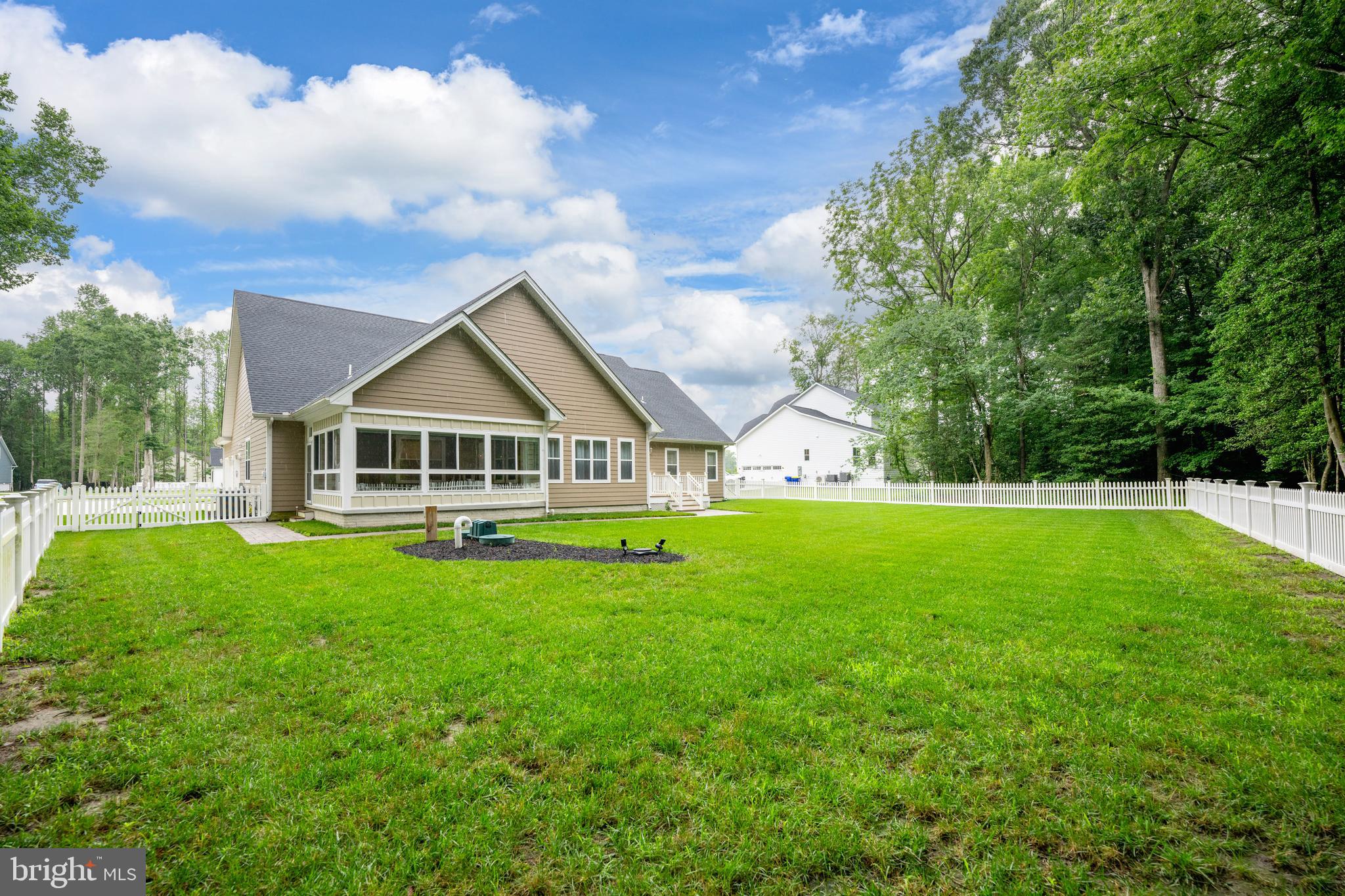 INGRAMS POINT - Residential