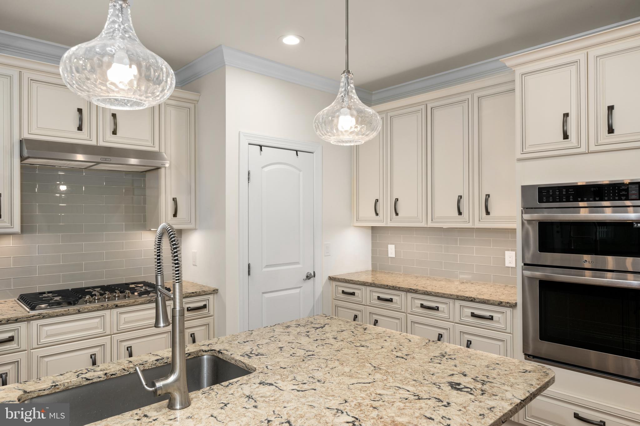 INGRAMS POINT - Residential