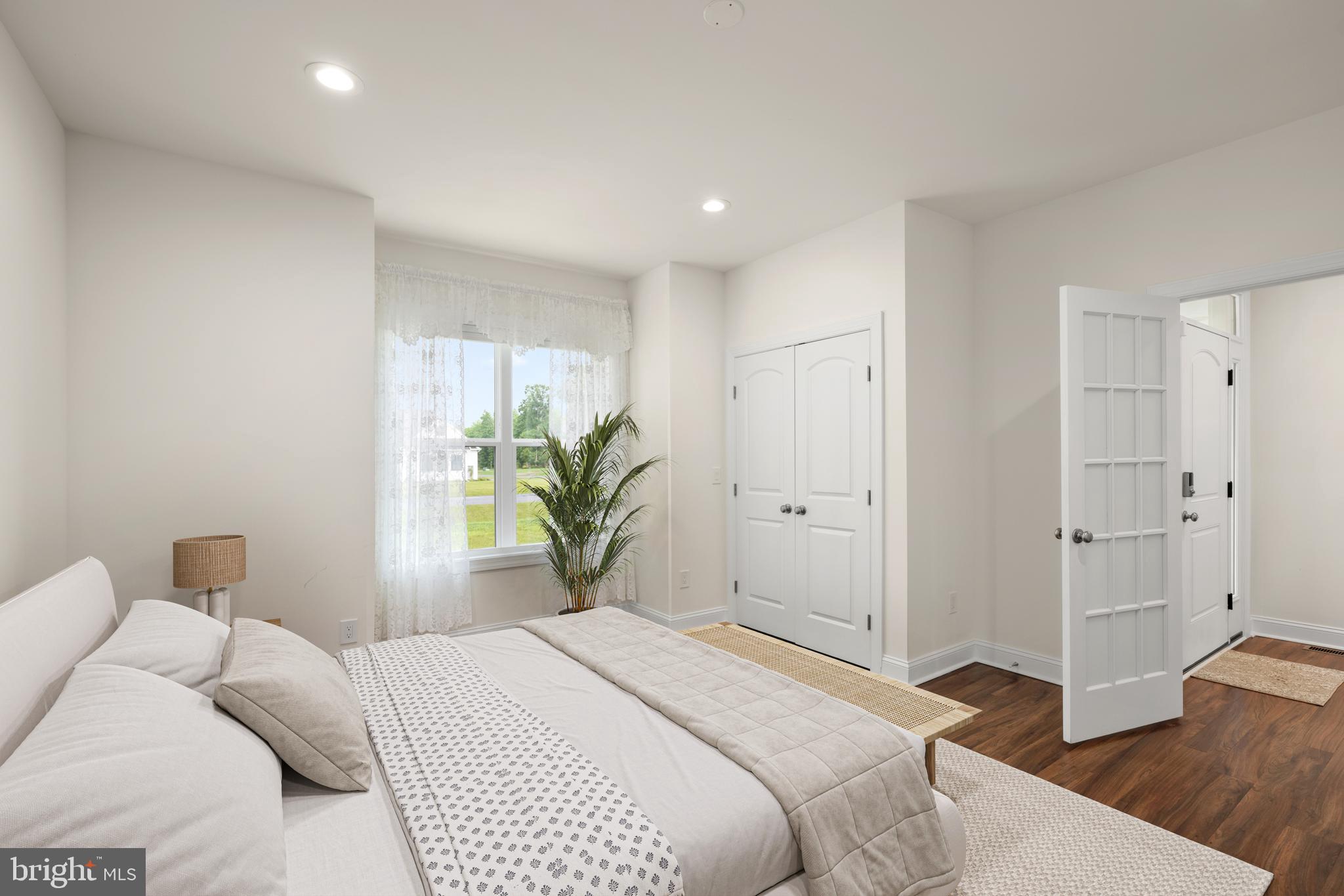 INGRAMS POINT - Residential