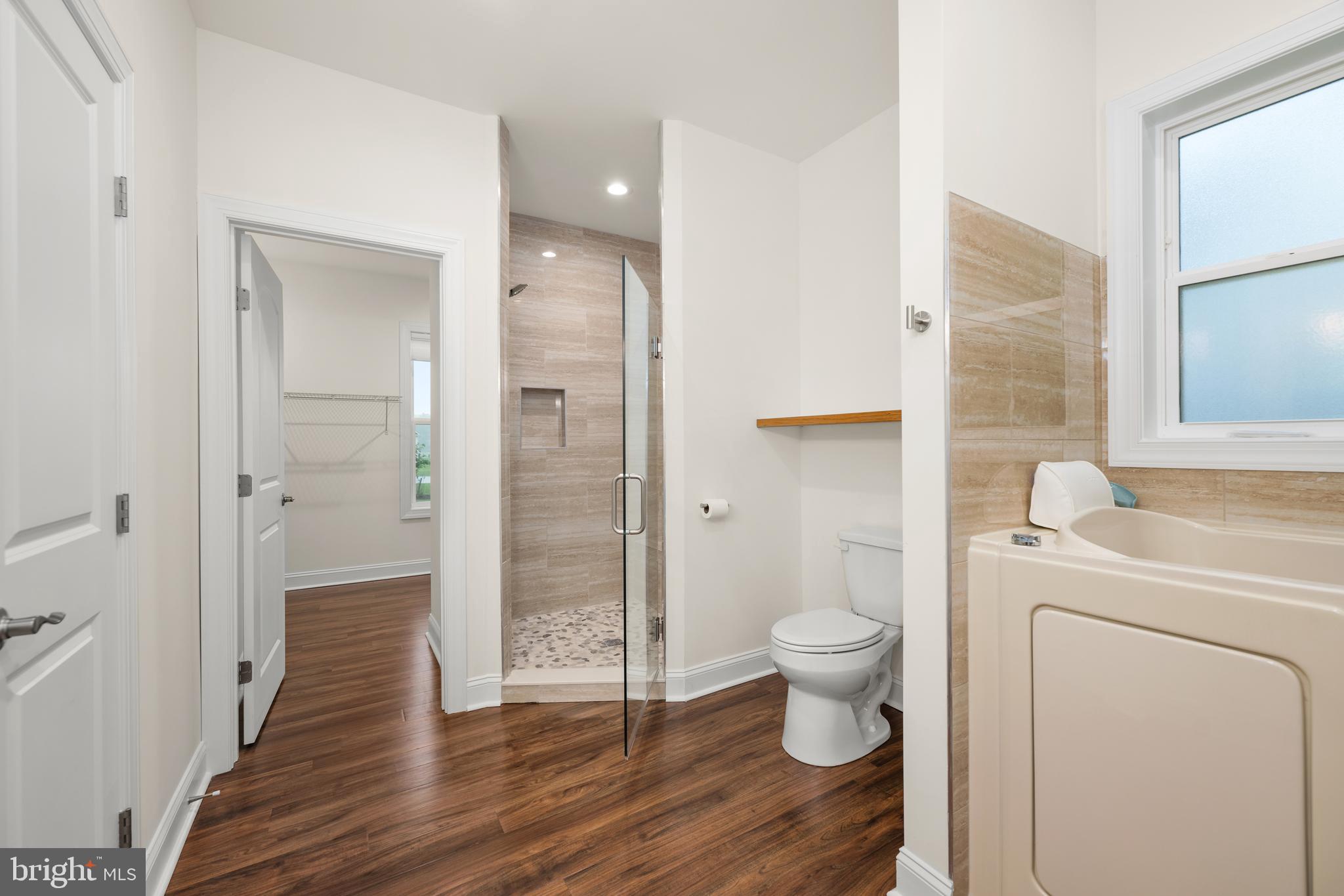 INGRAMS POINT - Residential