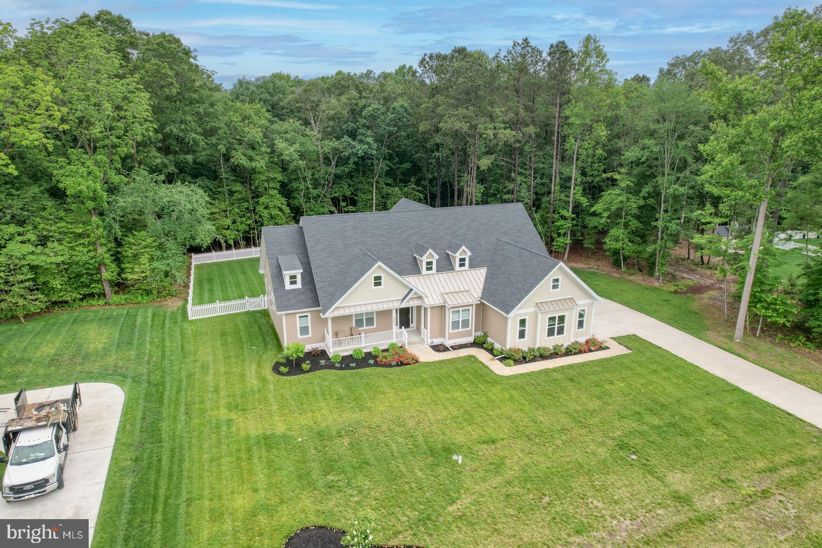 INGRAMS POINT - Residential