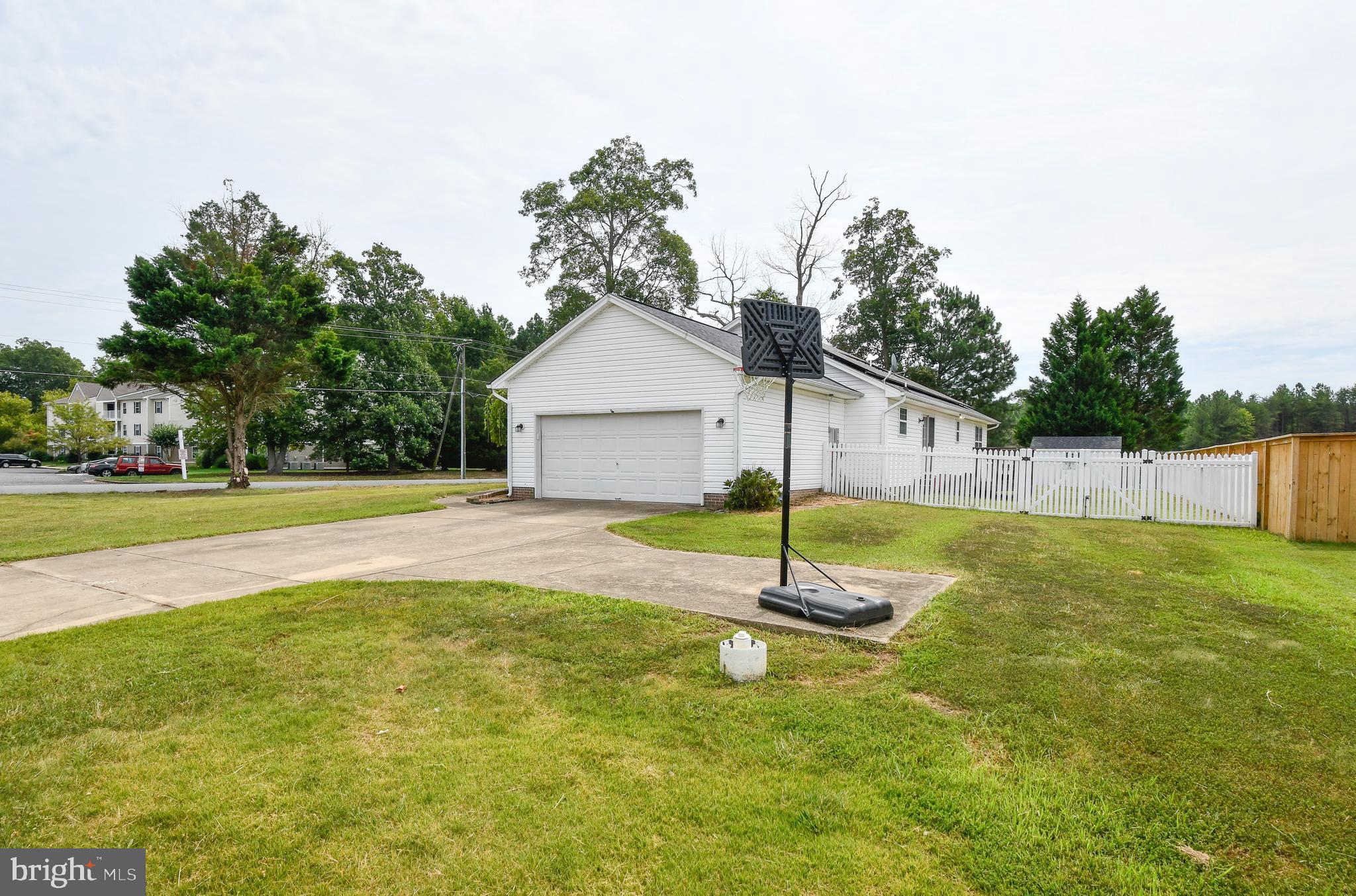 MONMOUTH VILLAGE - Residential