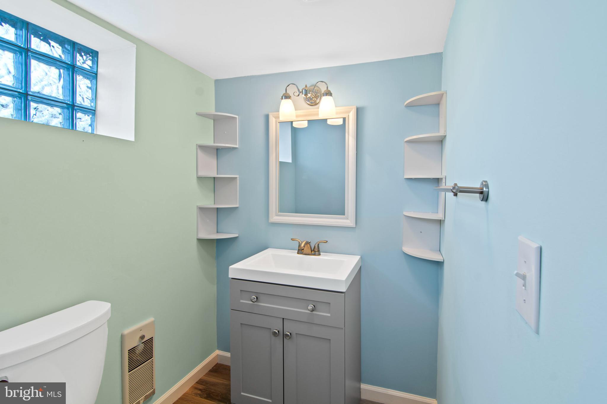 PARKVILLE HEIGHTS - Residential Lease