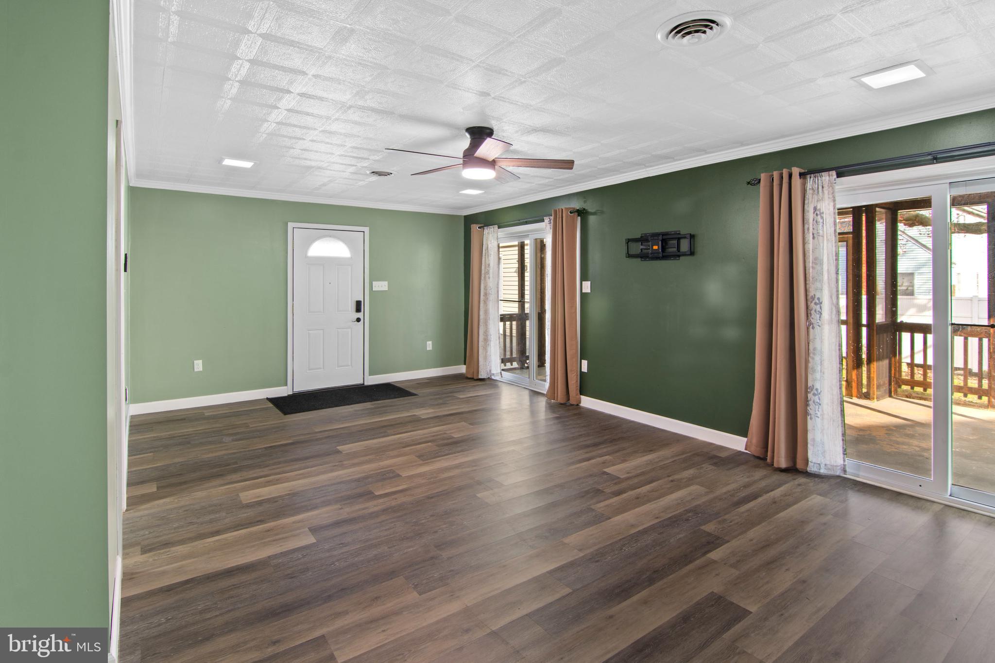 PARKVILLE HEIGHTS - Residential Lease