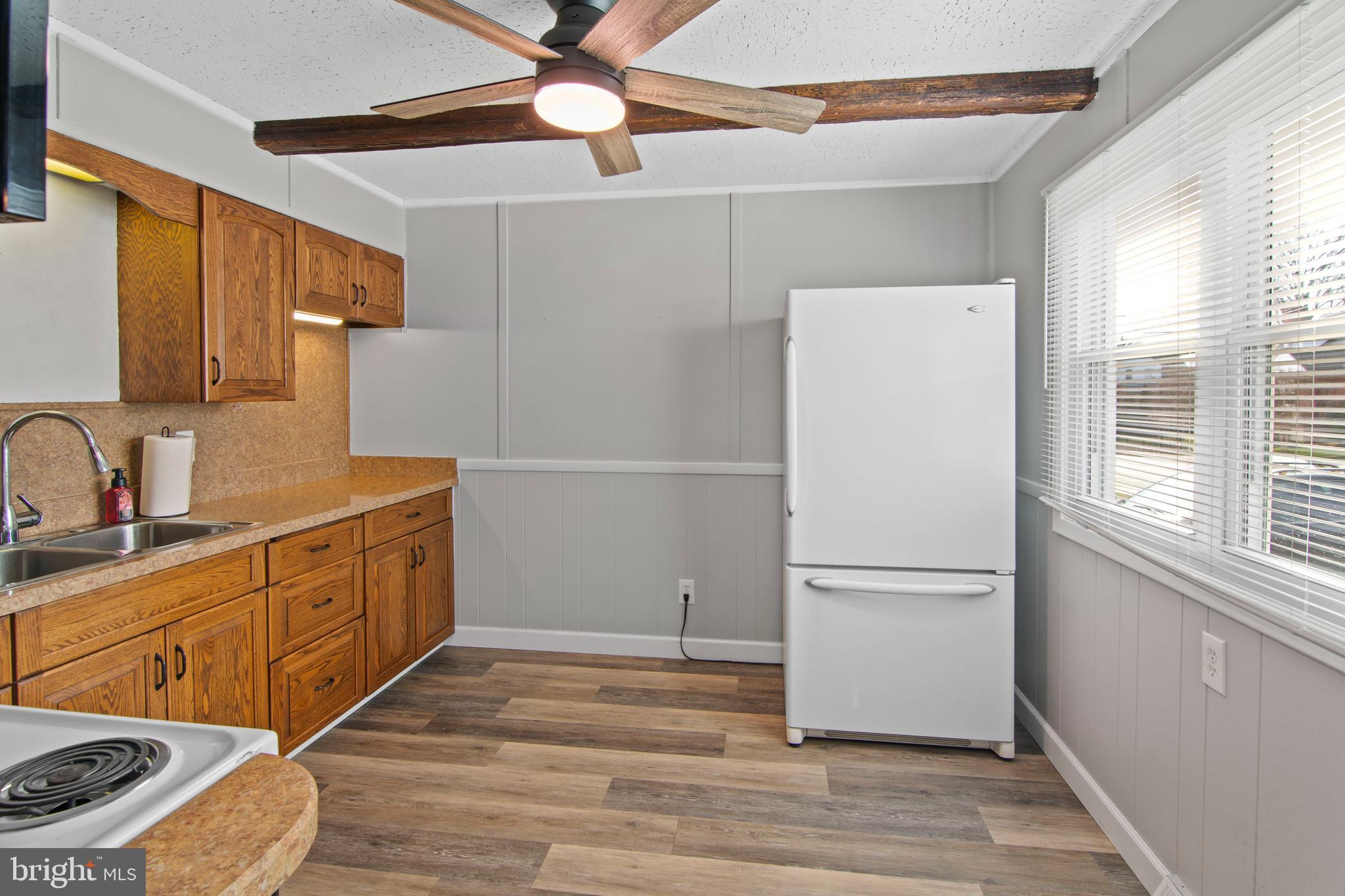 PARKVILLE HEIGHTS - Residential Lease